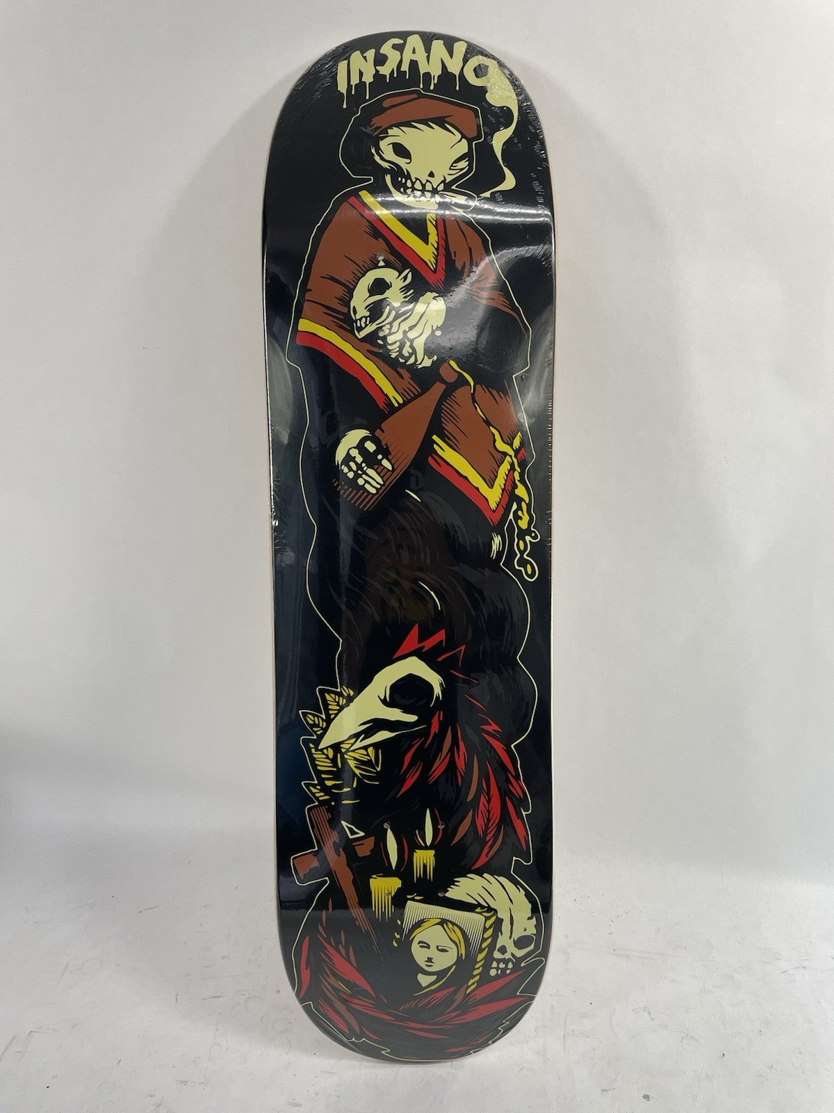 Isano Skateboards Skull Blunt 8.5-inch rare skateboard deck with premium hard rock maple construction and bold skull graphic.