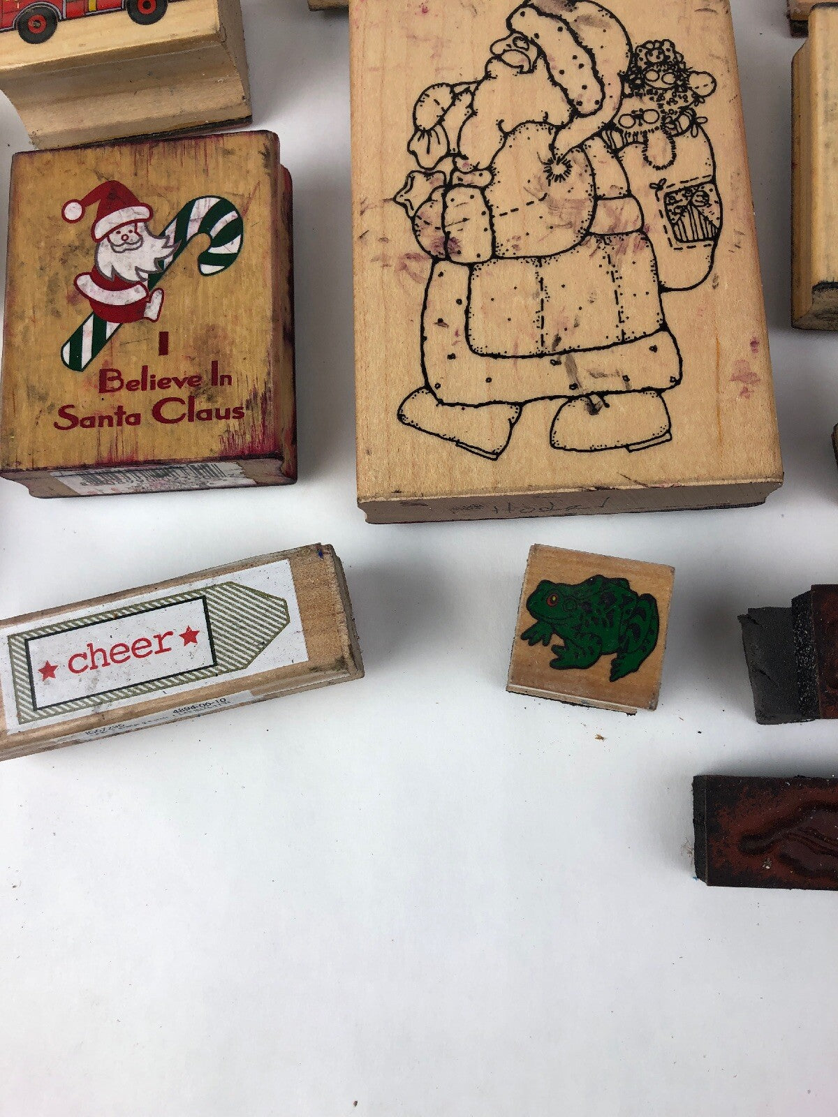 Lot of 75 x Pieces Rubber Stamp Lot Assorted Farm Animals Christmas Quotes Fish