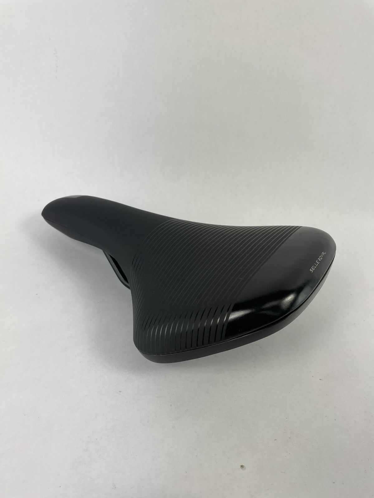 Selle Royal VIVO 1405HRN Bike Seat Saddle Road City Urban Black