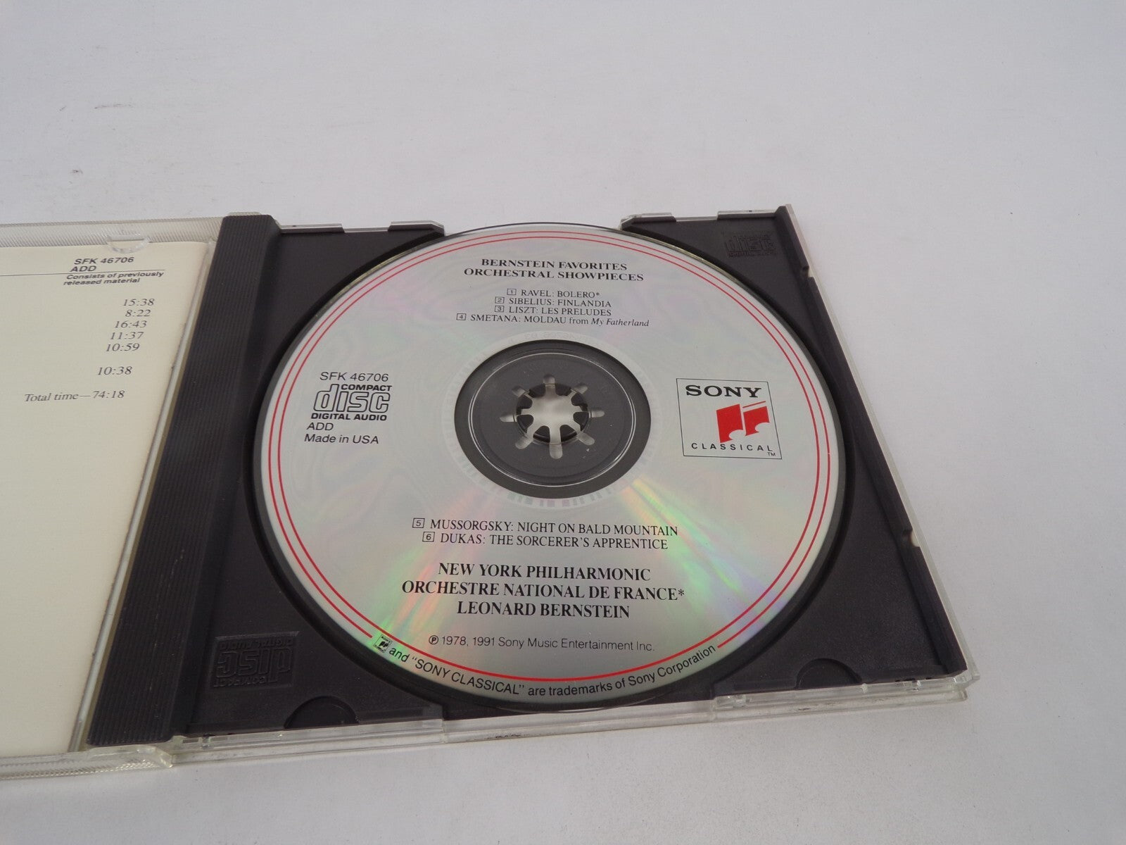 Bernstein Favorites Orchestral Showpieces Ravel: Bolero Sibelius: FinlandiaCD#69