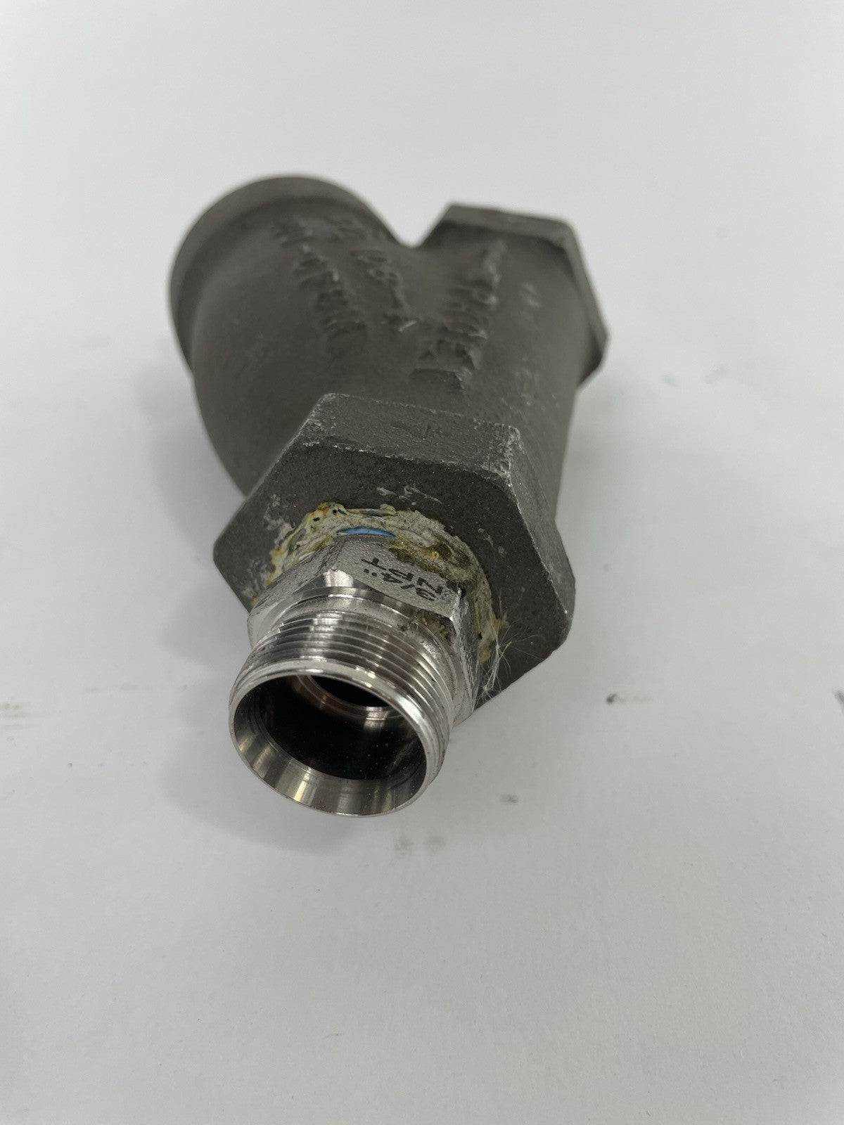 PAGET Y Strainer Stainless Steel CF8M 1" NPT Class 600 1400-WOG 3/4" Blow-Out