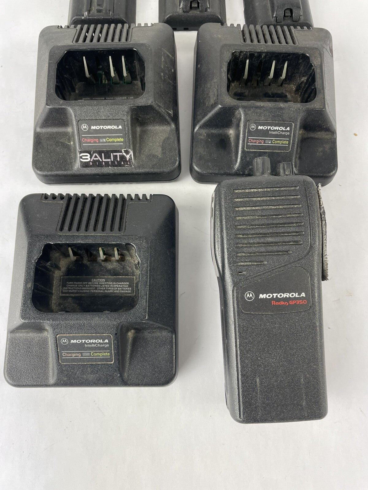 LOT OF 7 MOTOROLA PORTABLE RADIO'S GP350 HTN9042A - VHF UHF - UNTESTED/AS IS