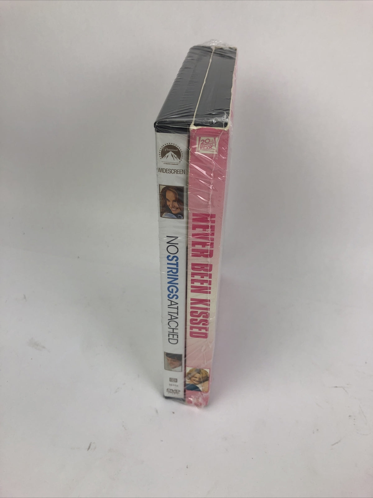 No Strings Attached * Never Been Kissed * (2 DVD Lot) Romantic Comedy - LOOK