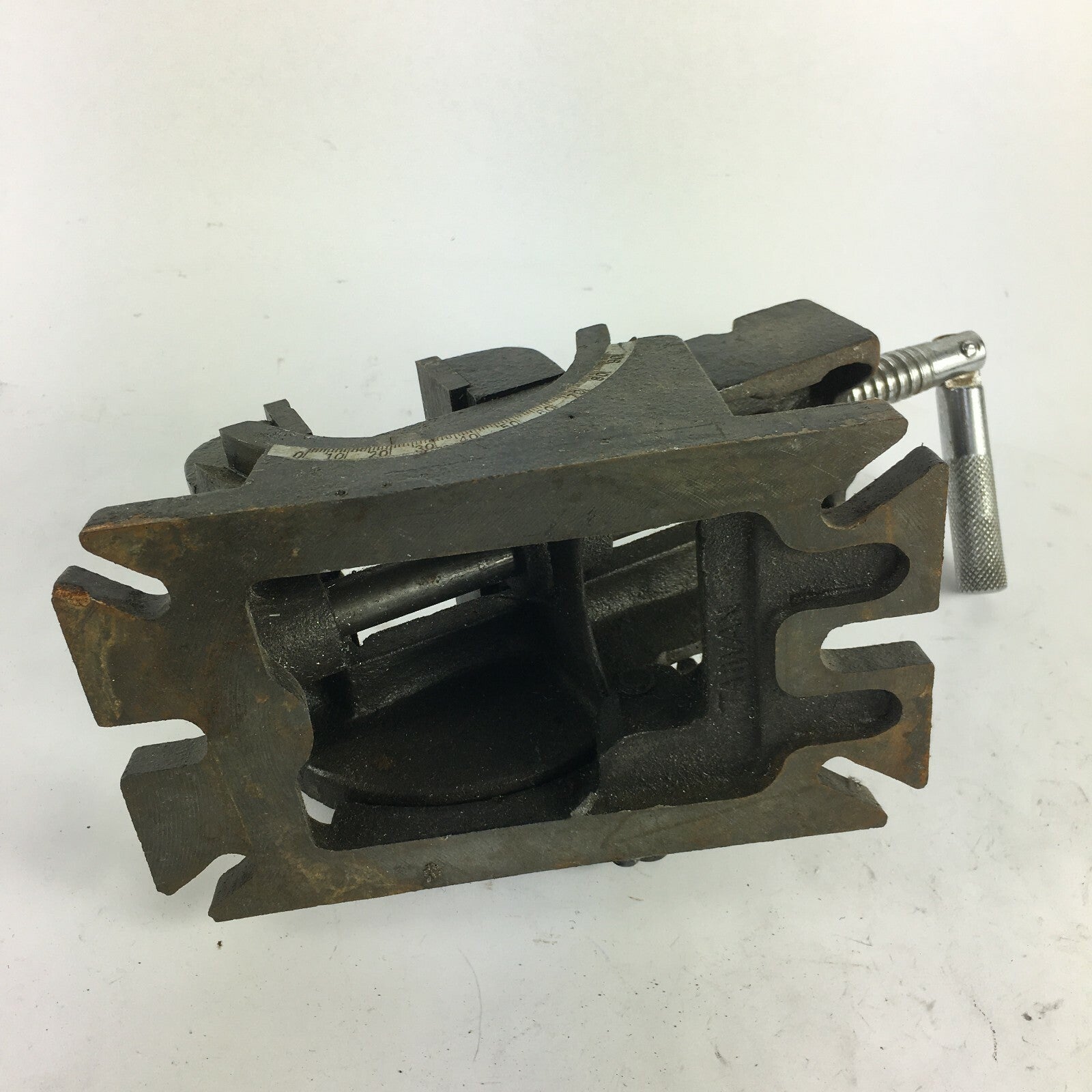 Vintage Strong Base Multifunctional Swivel Base Bench Vise 0-90 Taiwan