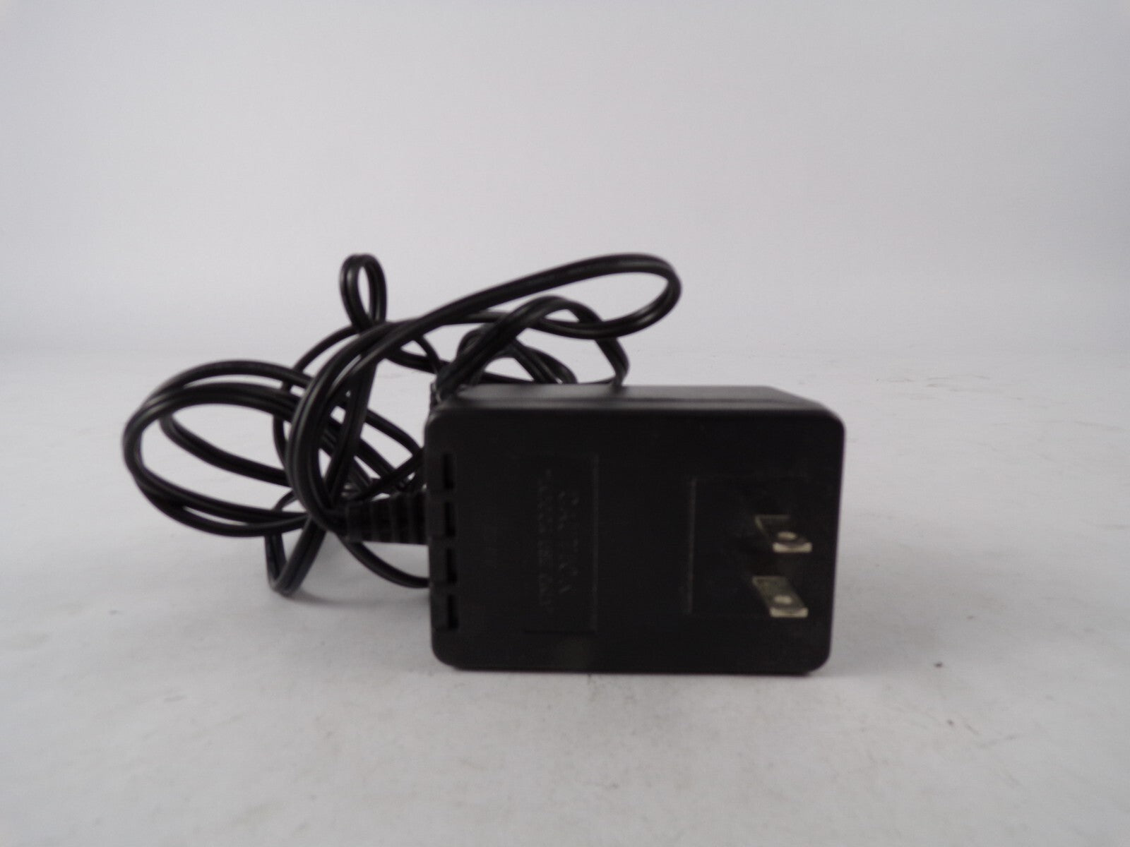 Genuine Regal R1JK-5100 Output 5 V 1 A Power Supply Adapter A55