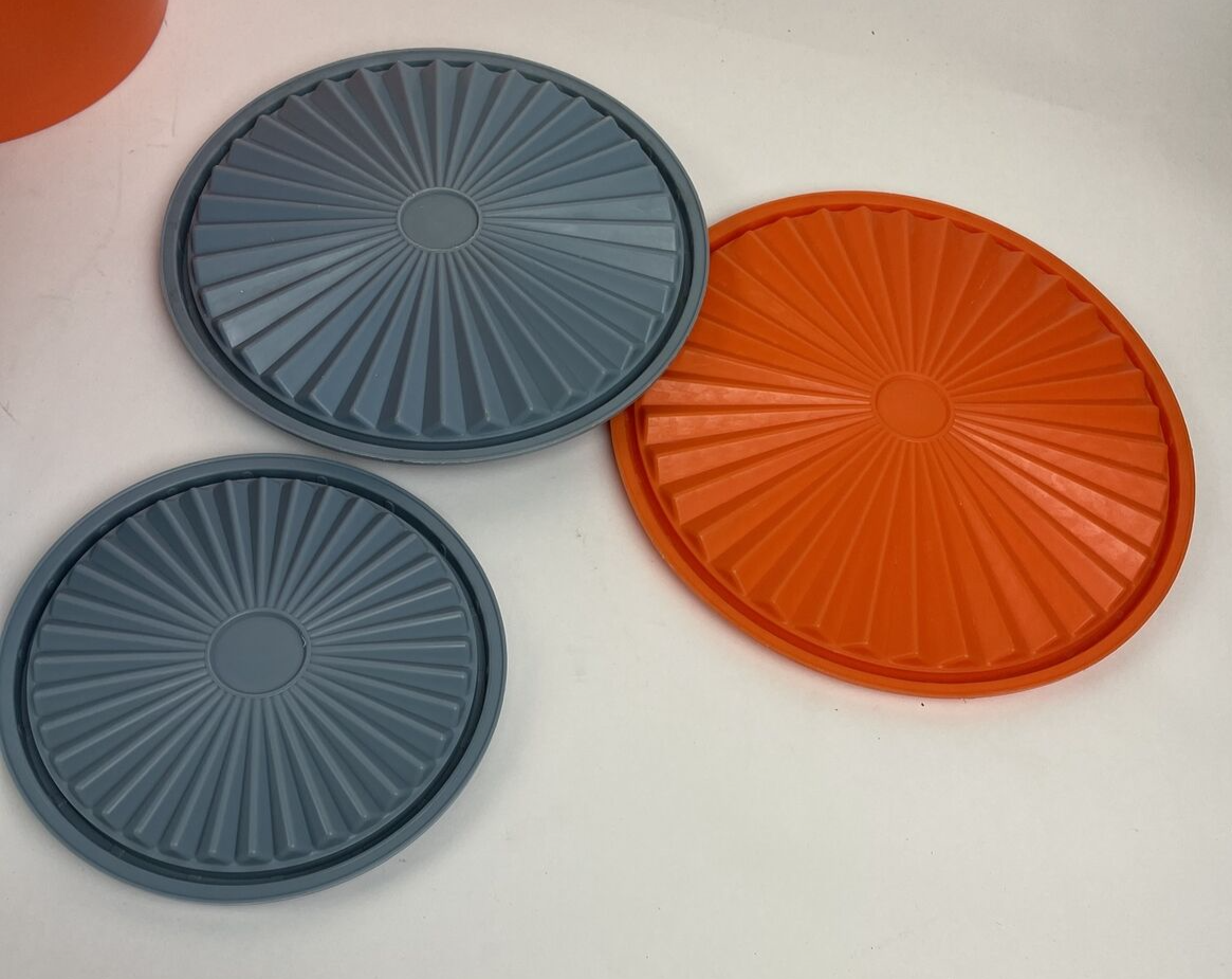 Vintage TUPPERWARE Modular Mates Lot Of 6 Round Storage Containers w Lids