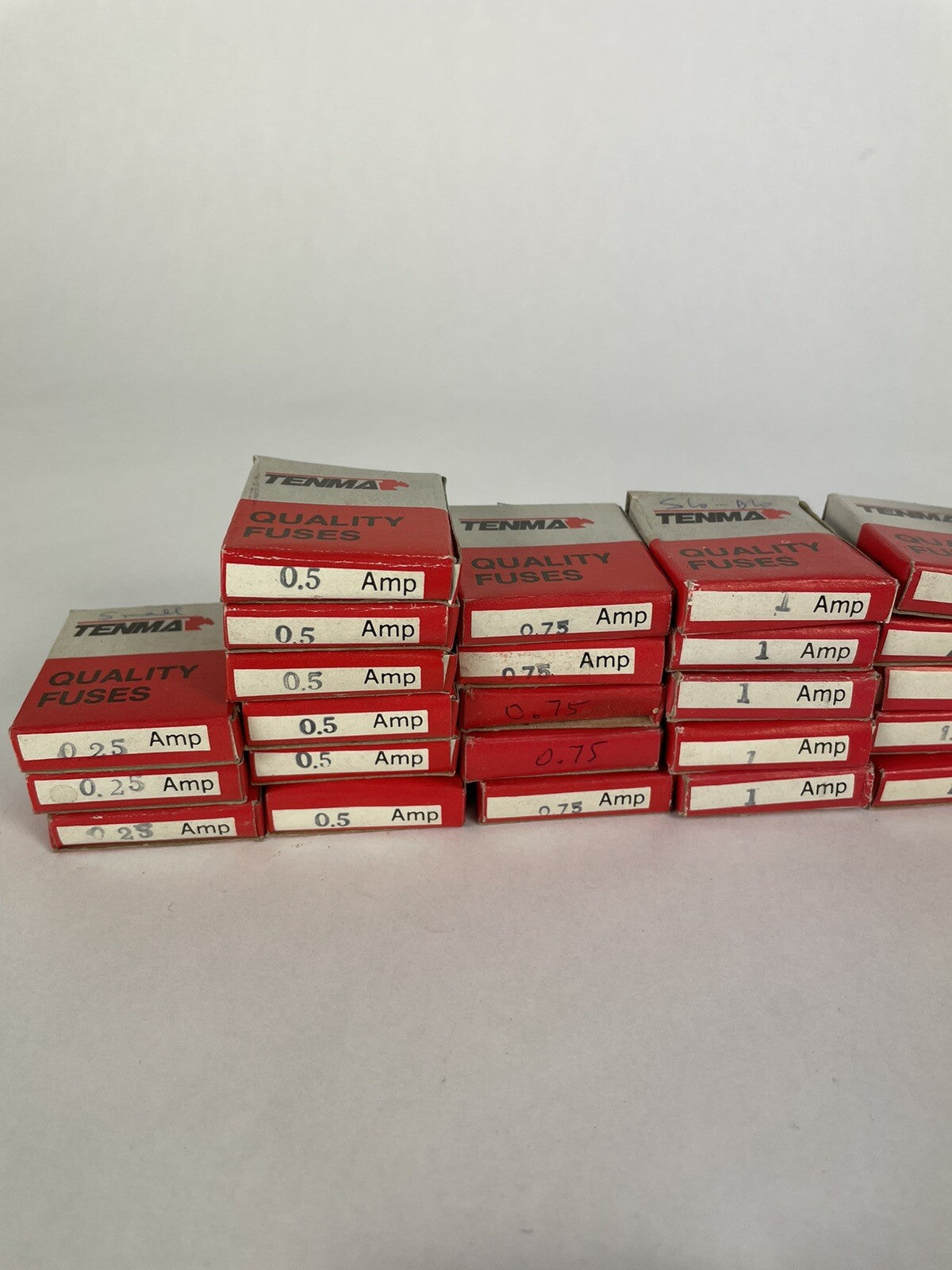 Huge Lot of 57 packs Tenma Quality Fuses 0.25 0.5 0.75 1 1.5 2 2.5 3 4 5 6 8 amp