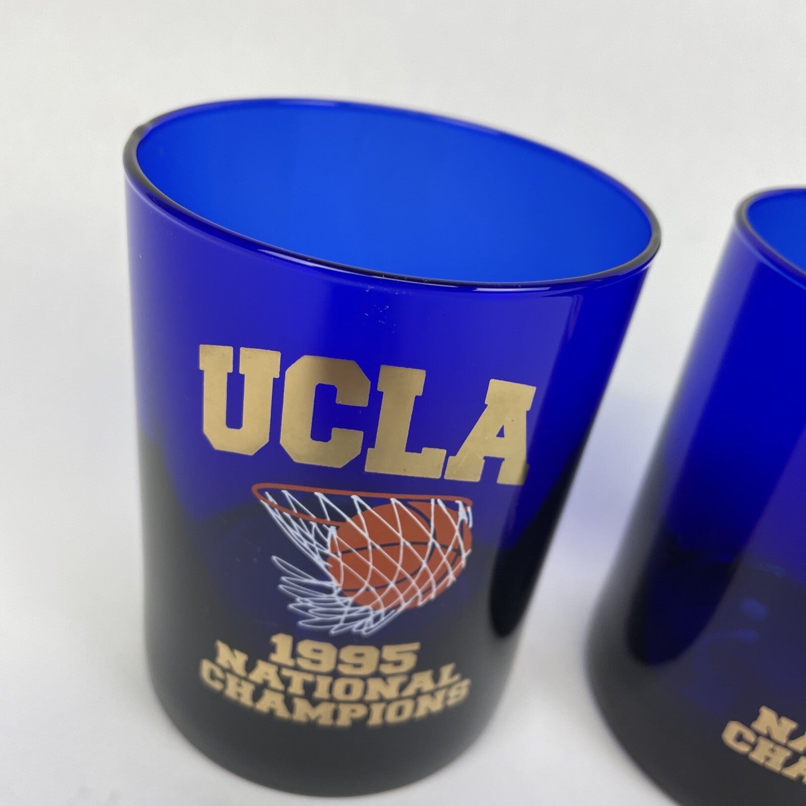 2 x Vintage UCLA BRUINS 1995 Bar Glass Basketball Blue Gold National Champions