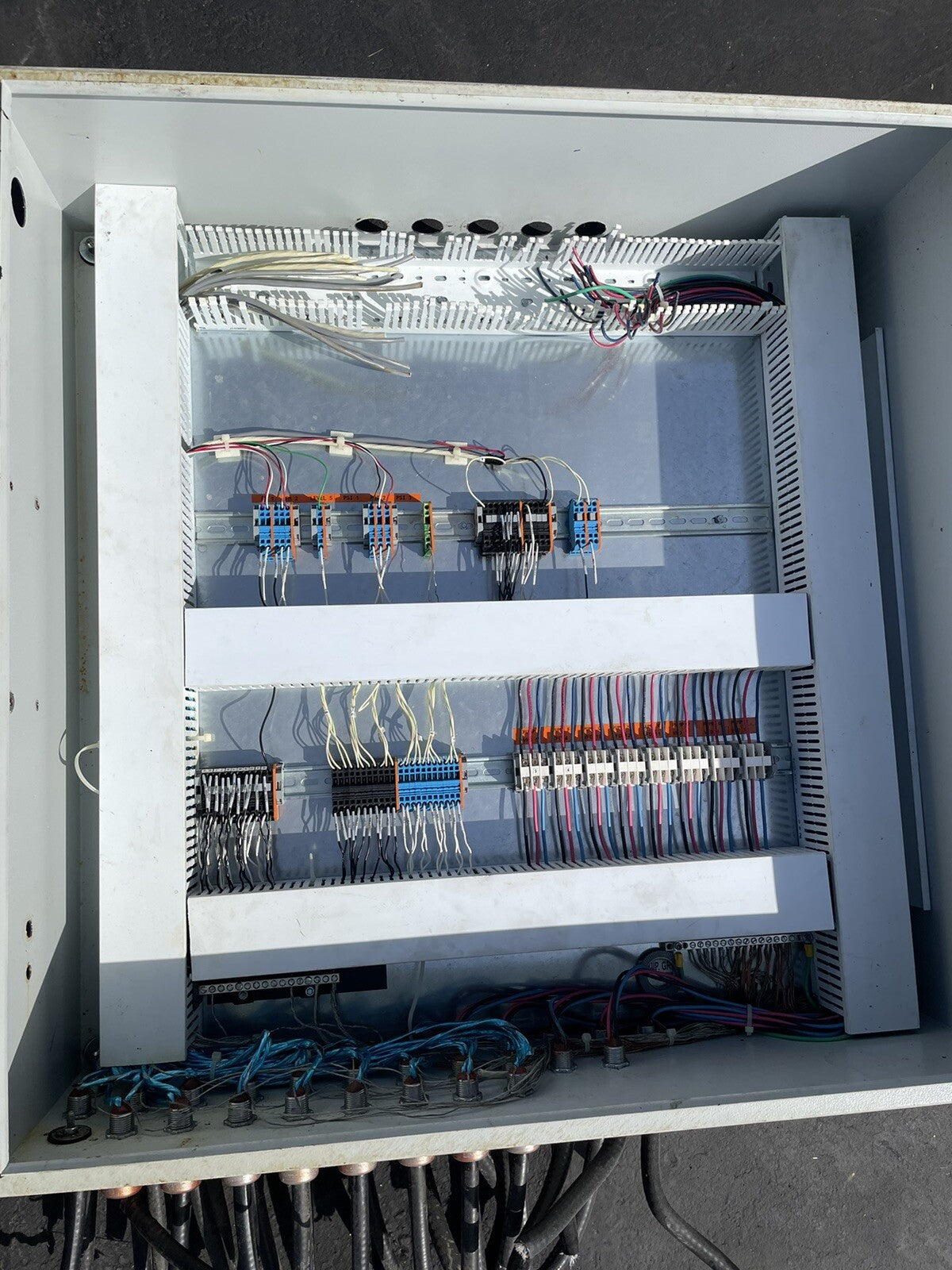 HAWA ENCLOSURE ELECTRIC CONTROL PANEL SWITCH CABINET E90604 TYPE 1 & 12