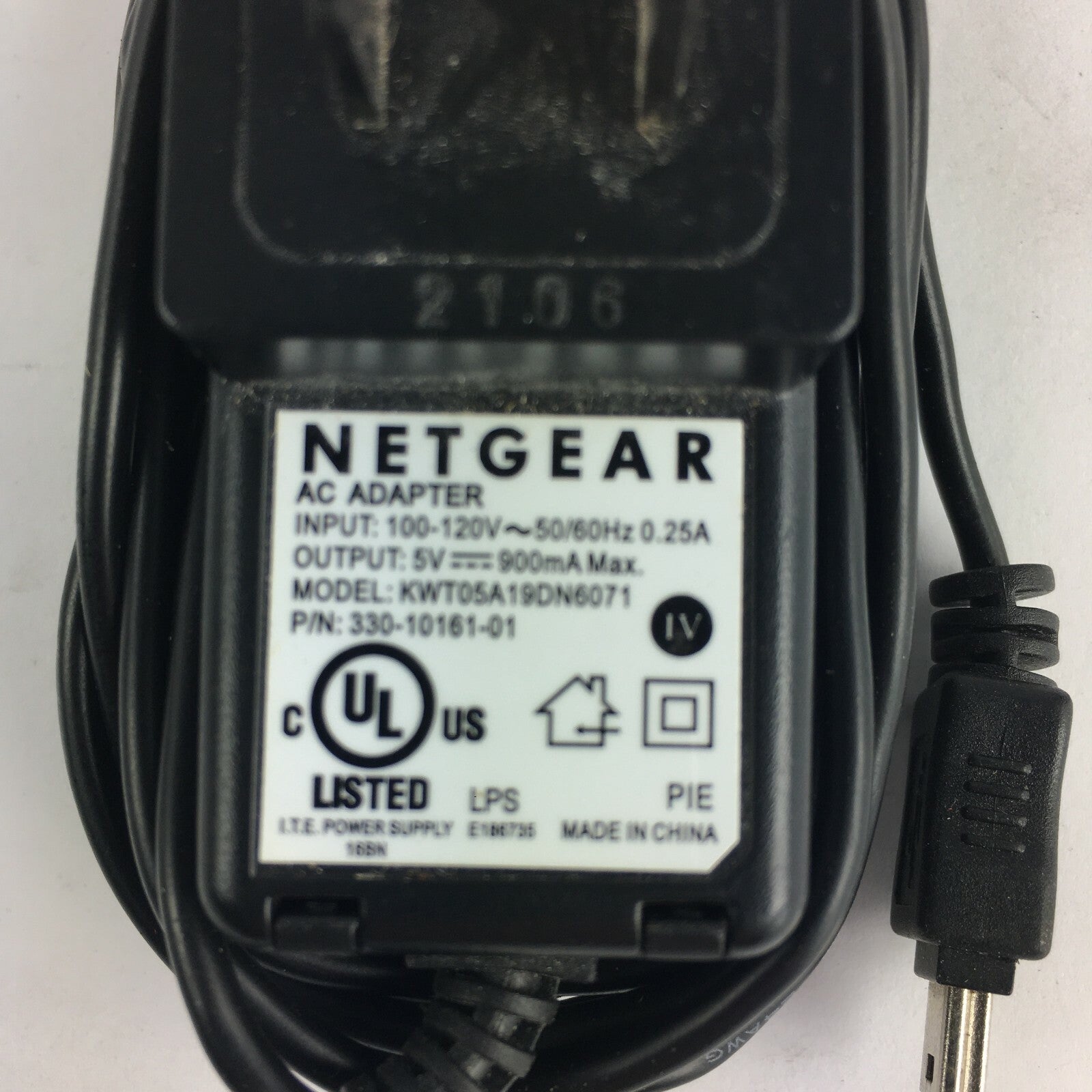 Genuine Netgear KWT05A19DN6071 Output 5V 900mA E-4 Power Supply Adapter A9