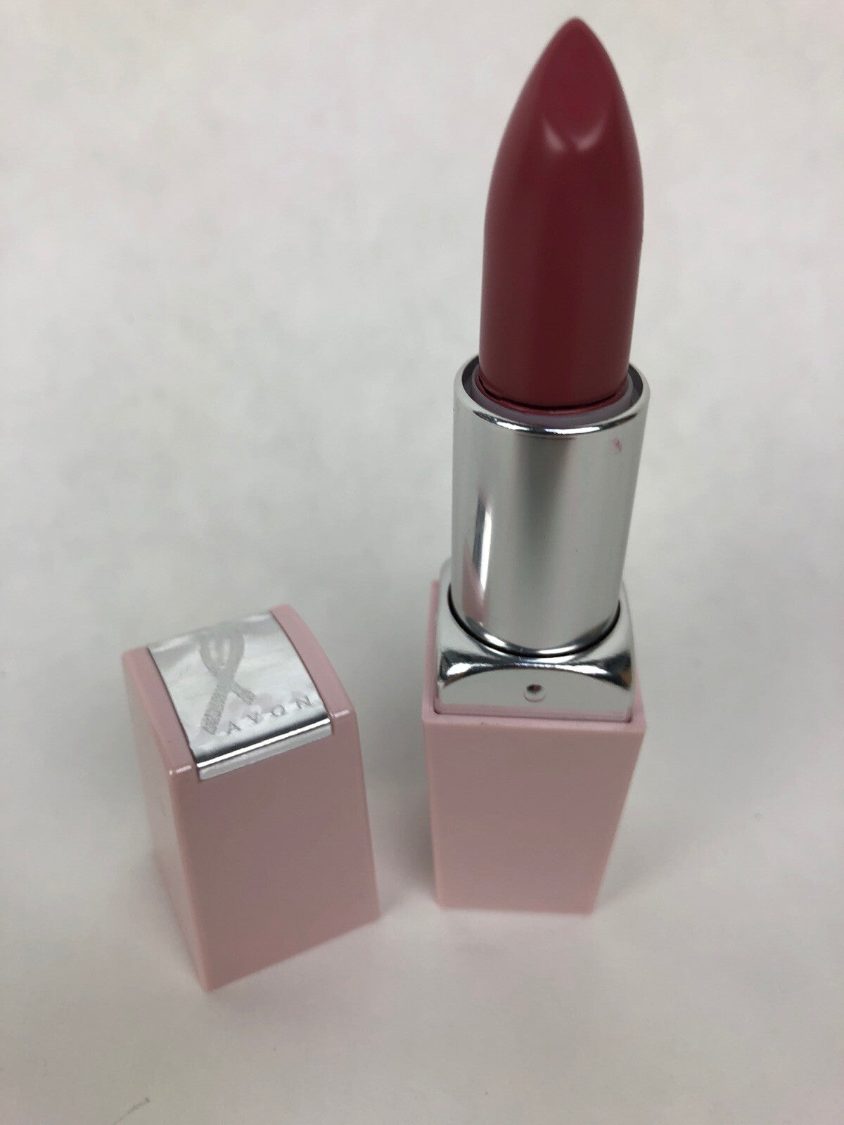 AVON Ultra Color Rich Renewable Lipstick InspirationaL Life - Susan G Komen