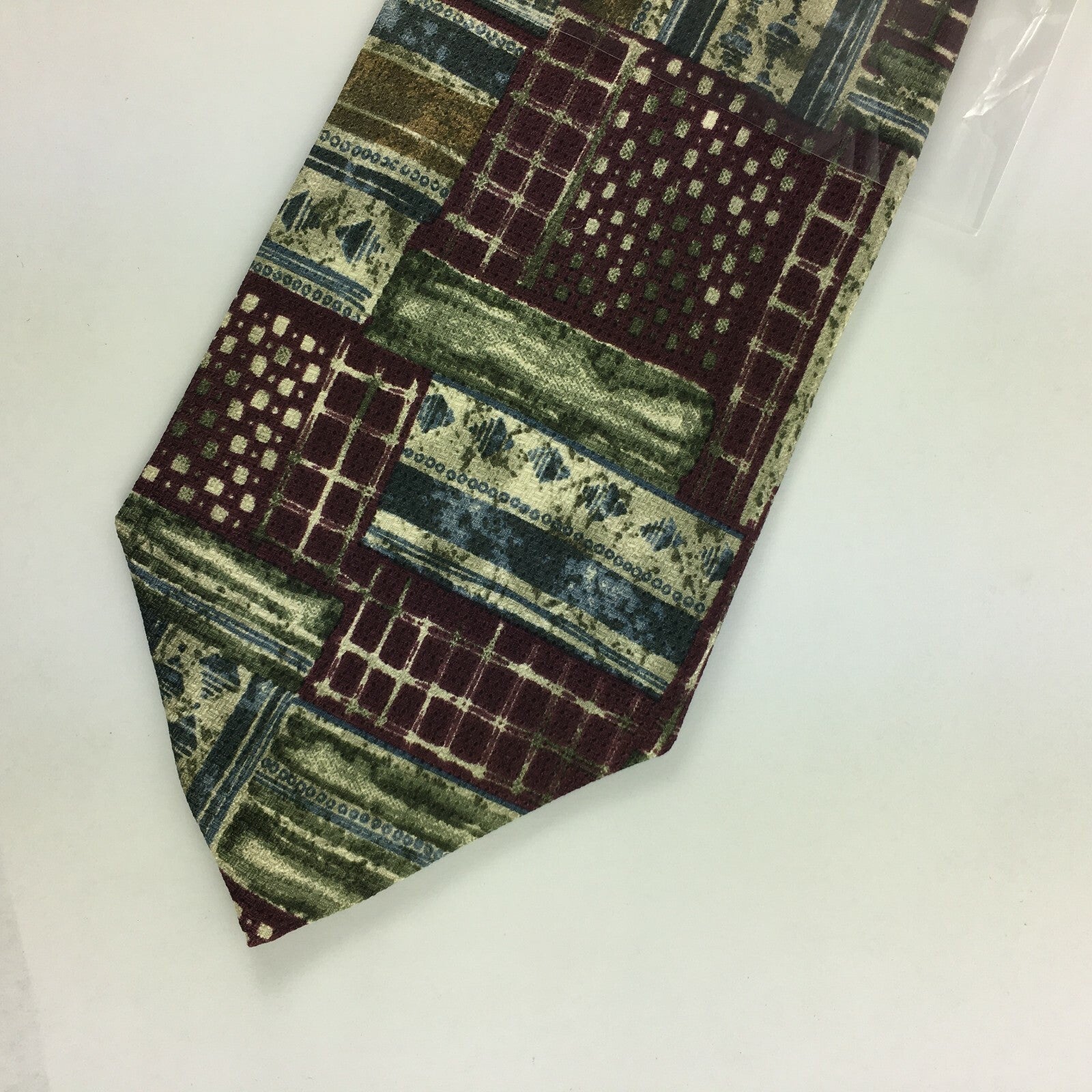 Genuine xAndrini 100% Silk Handmade Stylish Formal/Casual Tie Multi Coloured