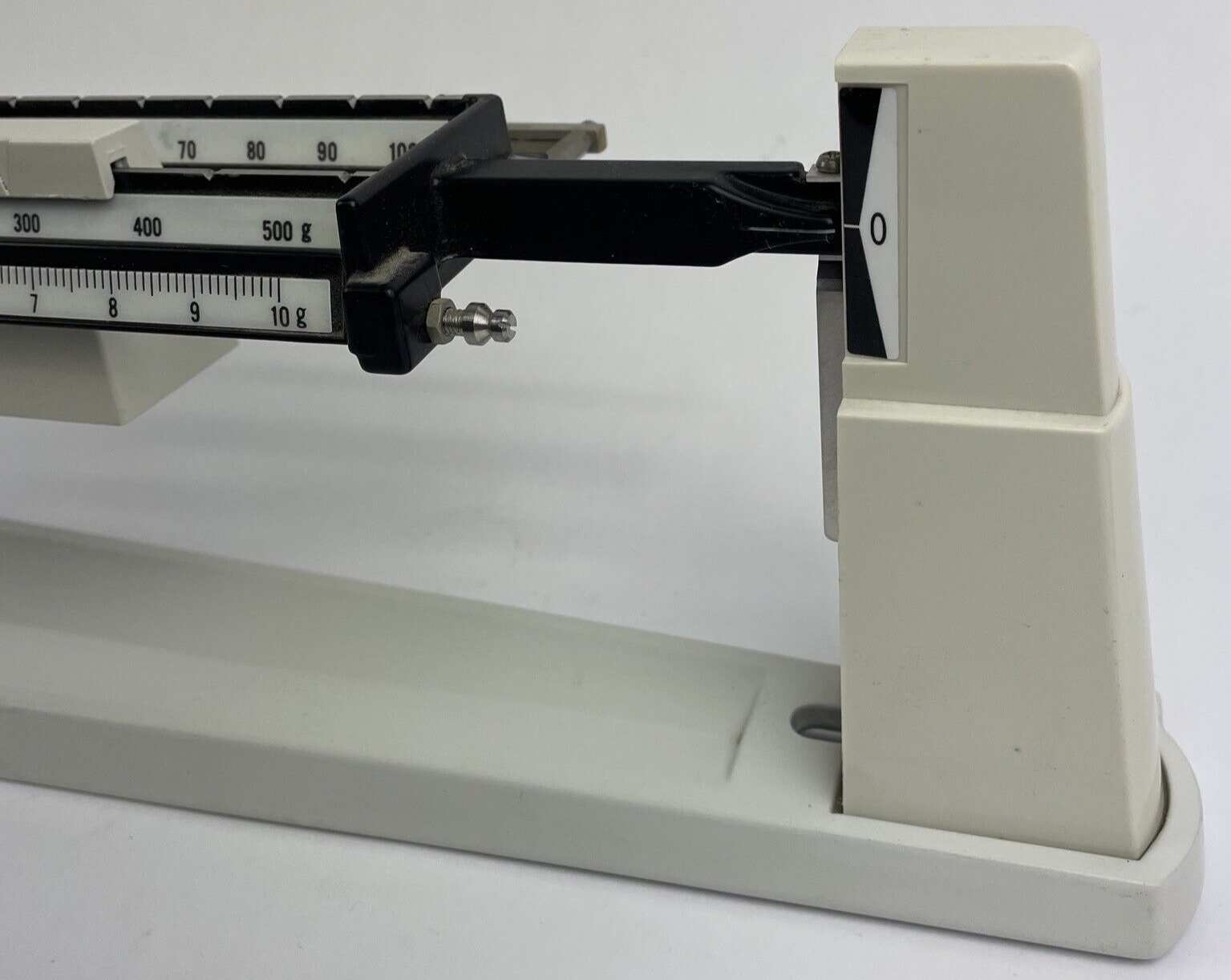 Ohaus Triple Beam Balance Scale 2610g 5lb 2oz 700/800 Series High Accuracy LOOK