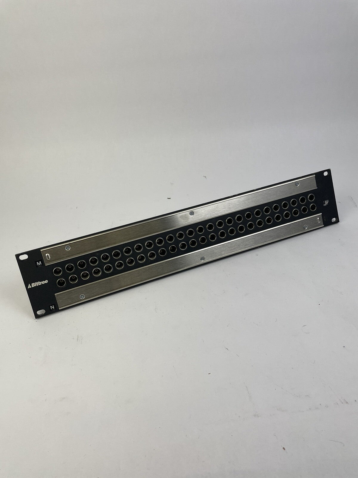 Bittree Audio Patchbay B52T 2x26 2RU with J214W Jacks Normalling Terminating