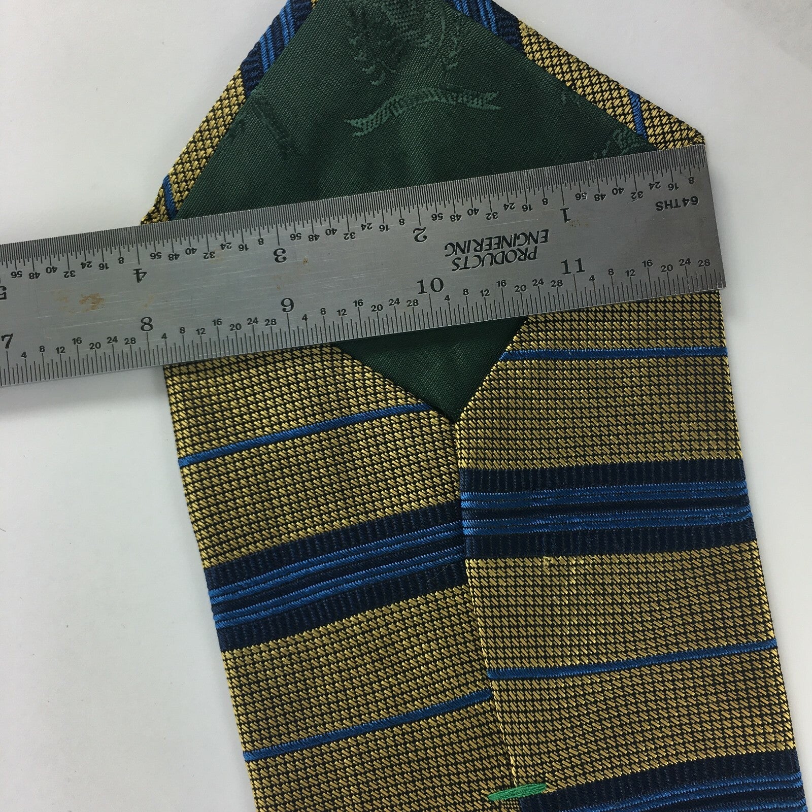 Genuine Tommy Hilfiger Silk Handmade Stylish Formal/Casual Tie Multi Coloured