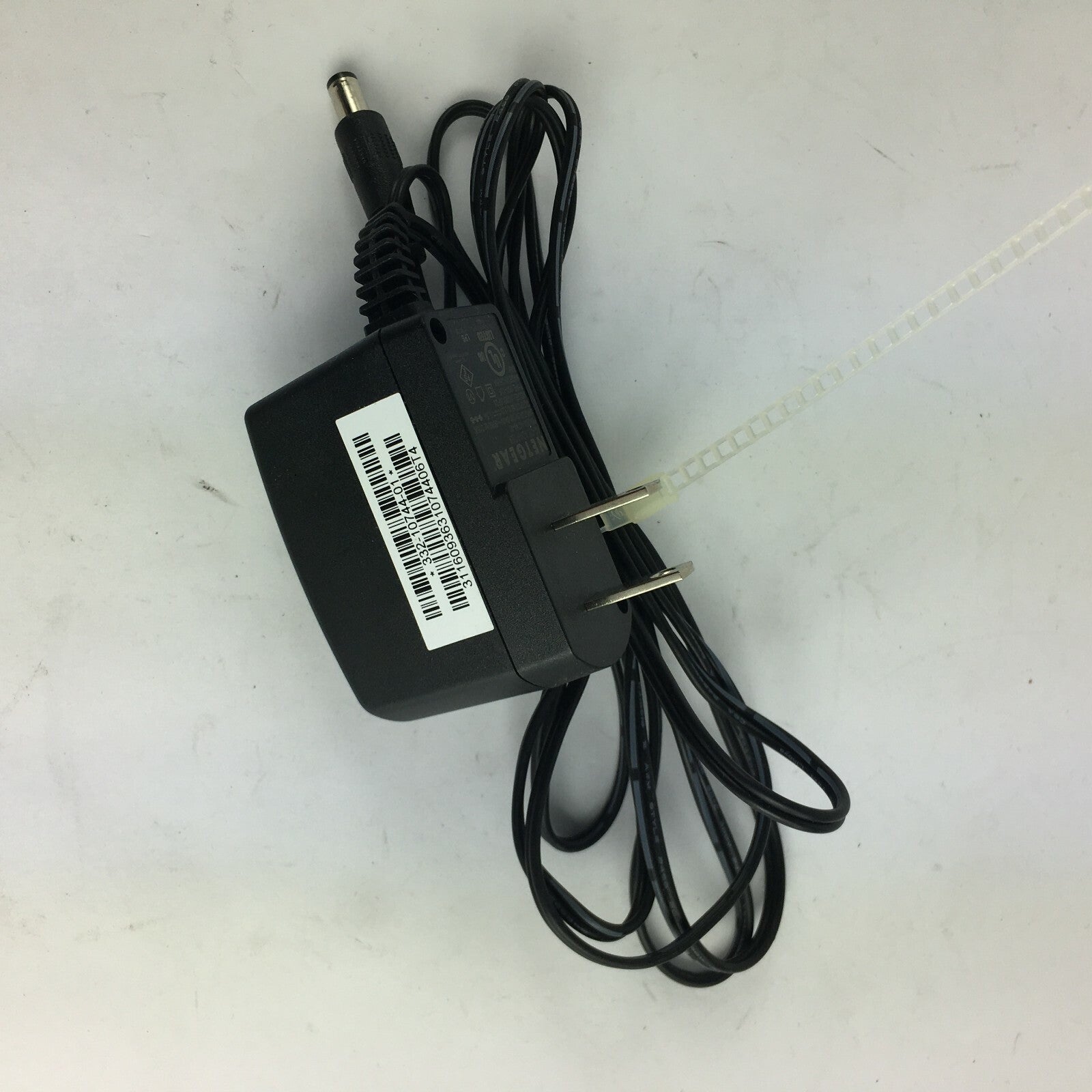 Genuine Netgear AD2015F23 Type 007-1LF Output 12V 500mA PowerSupply Adapter A10