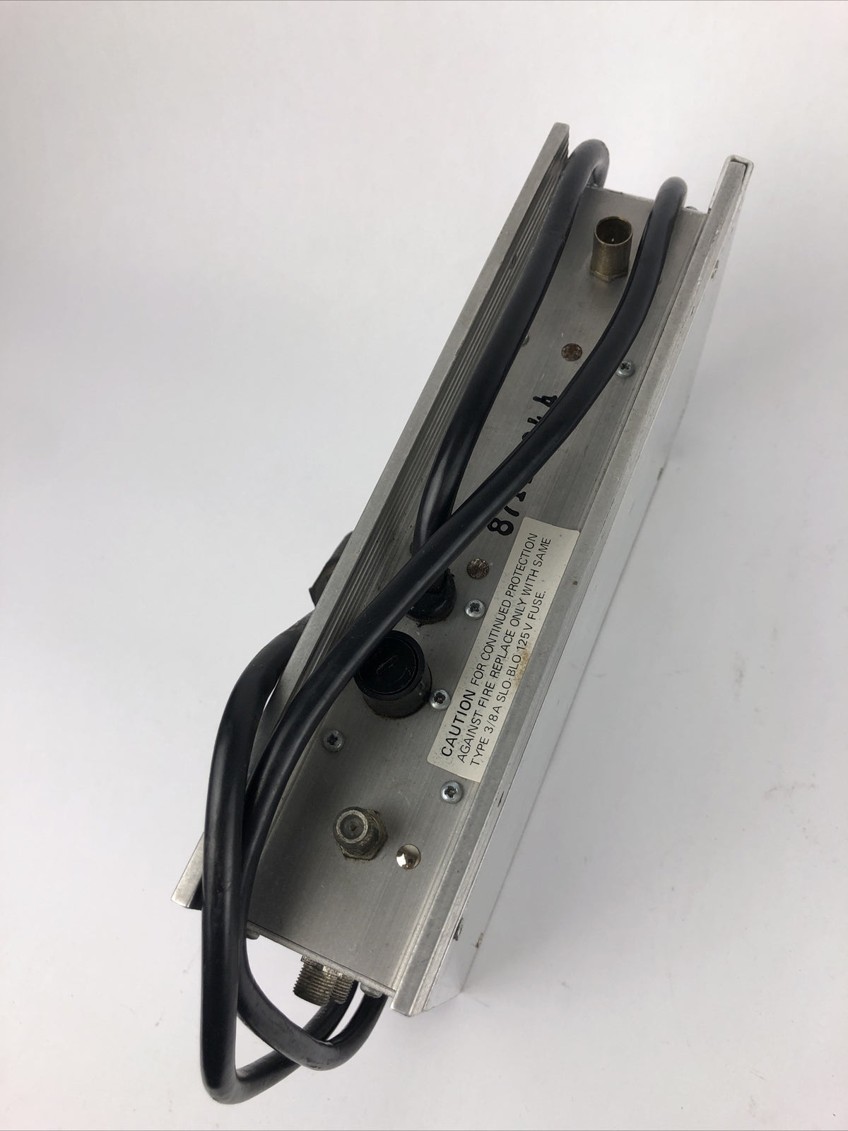 TCE CATV Distribution Amplifier Model ID-4130 LA 120VAC/ 0.25A , 60Hz Fuse 3/8A
