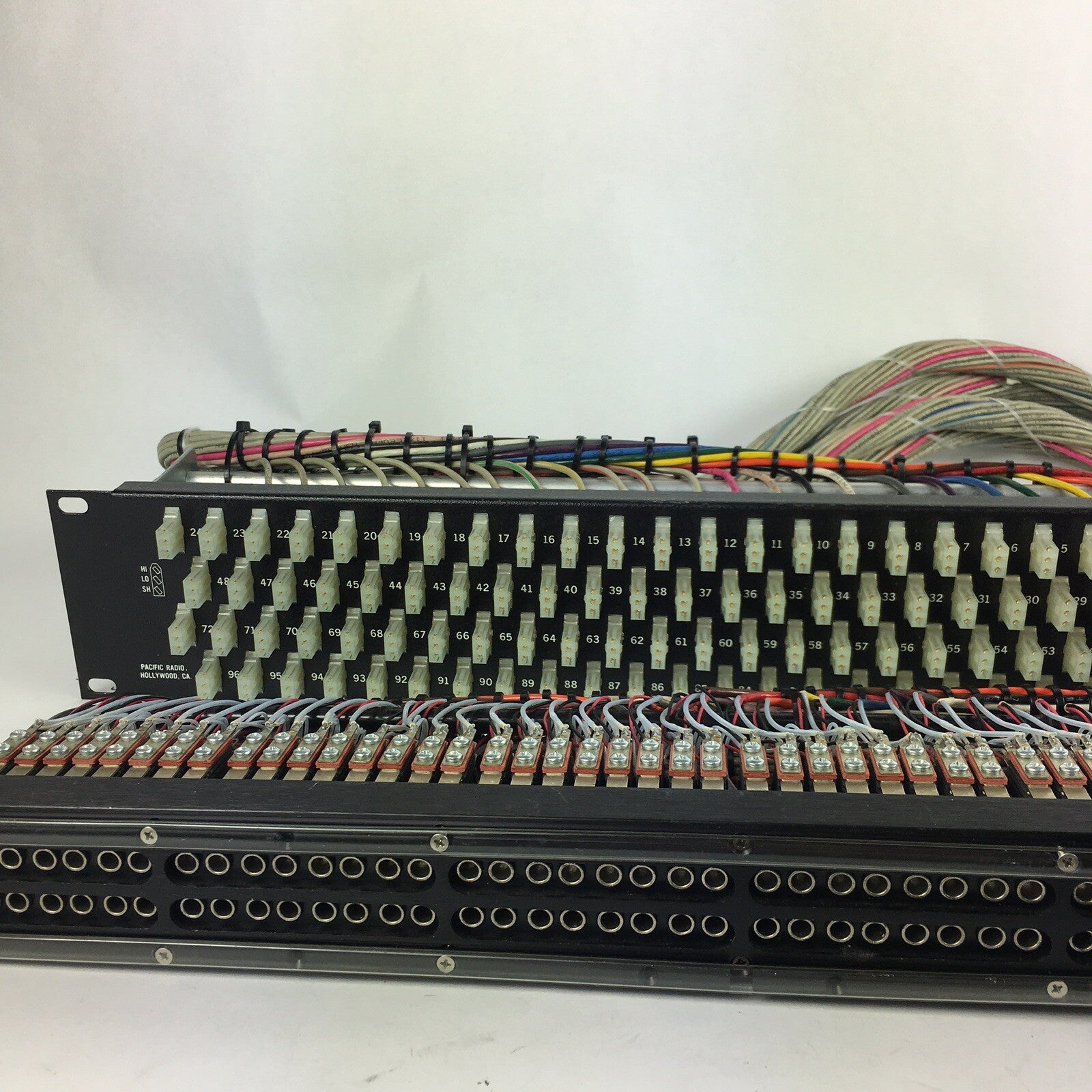 FN BLACK Rean Neutrik TT Bantam 96 Point Patch Bay Wired e3 panel 96 connectors