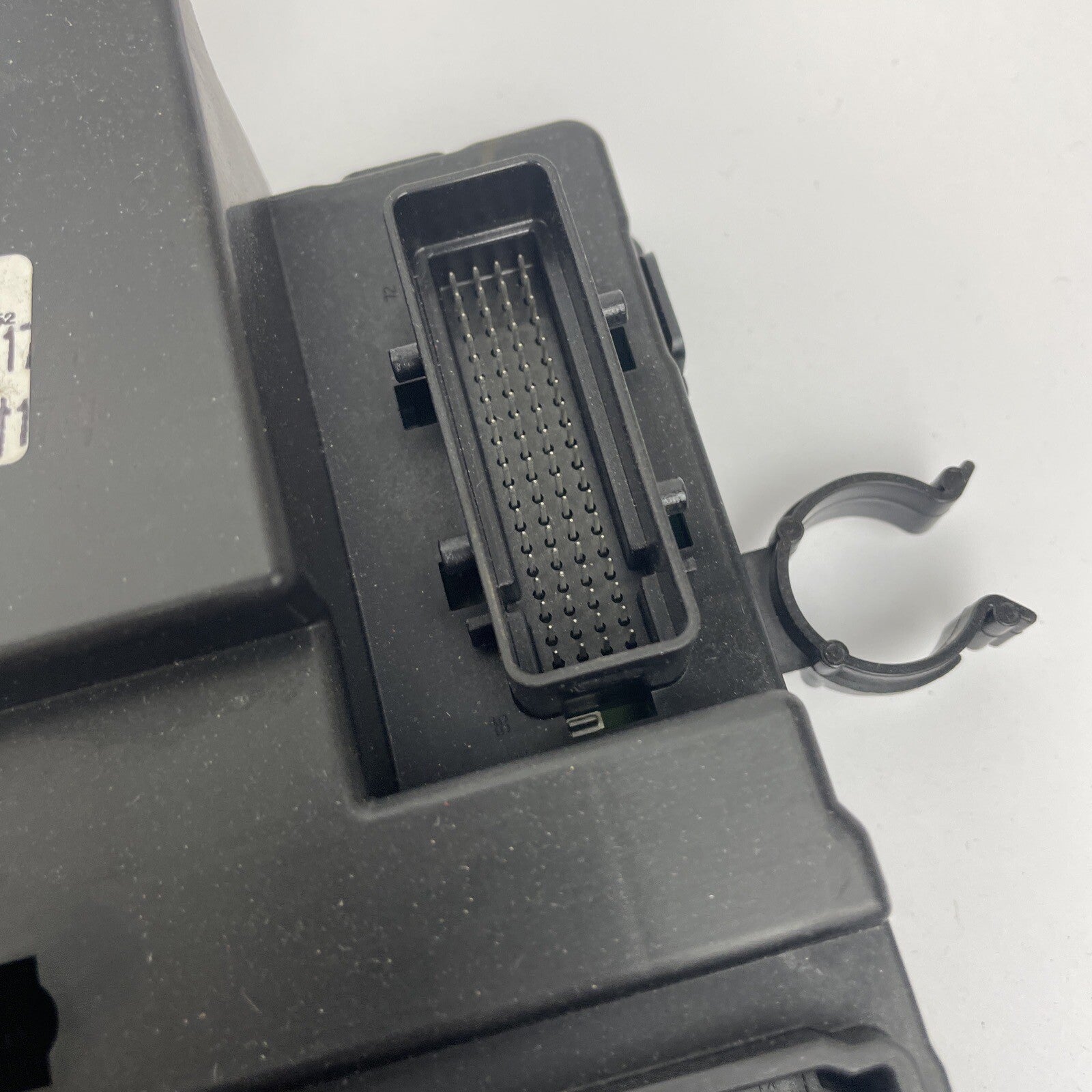 Kia Sedona fuse box control module OEM NOS 2009-2012