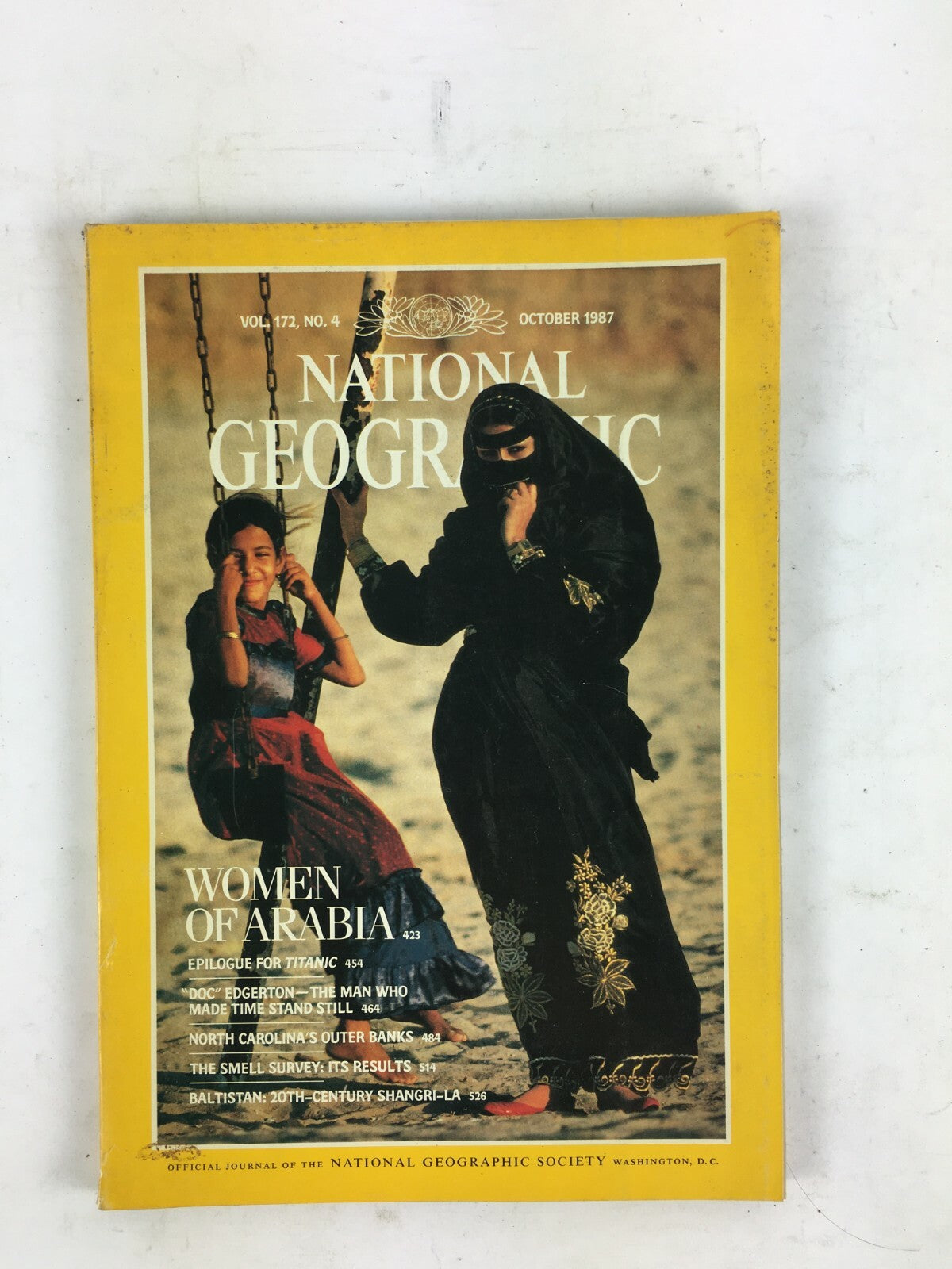 October 1987 National Geographic Magazine Women of Arabia Epilogue for Titanic