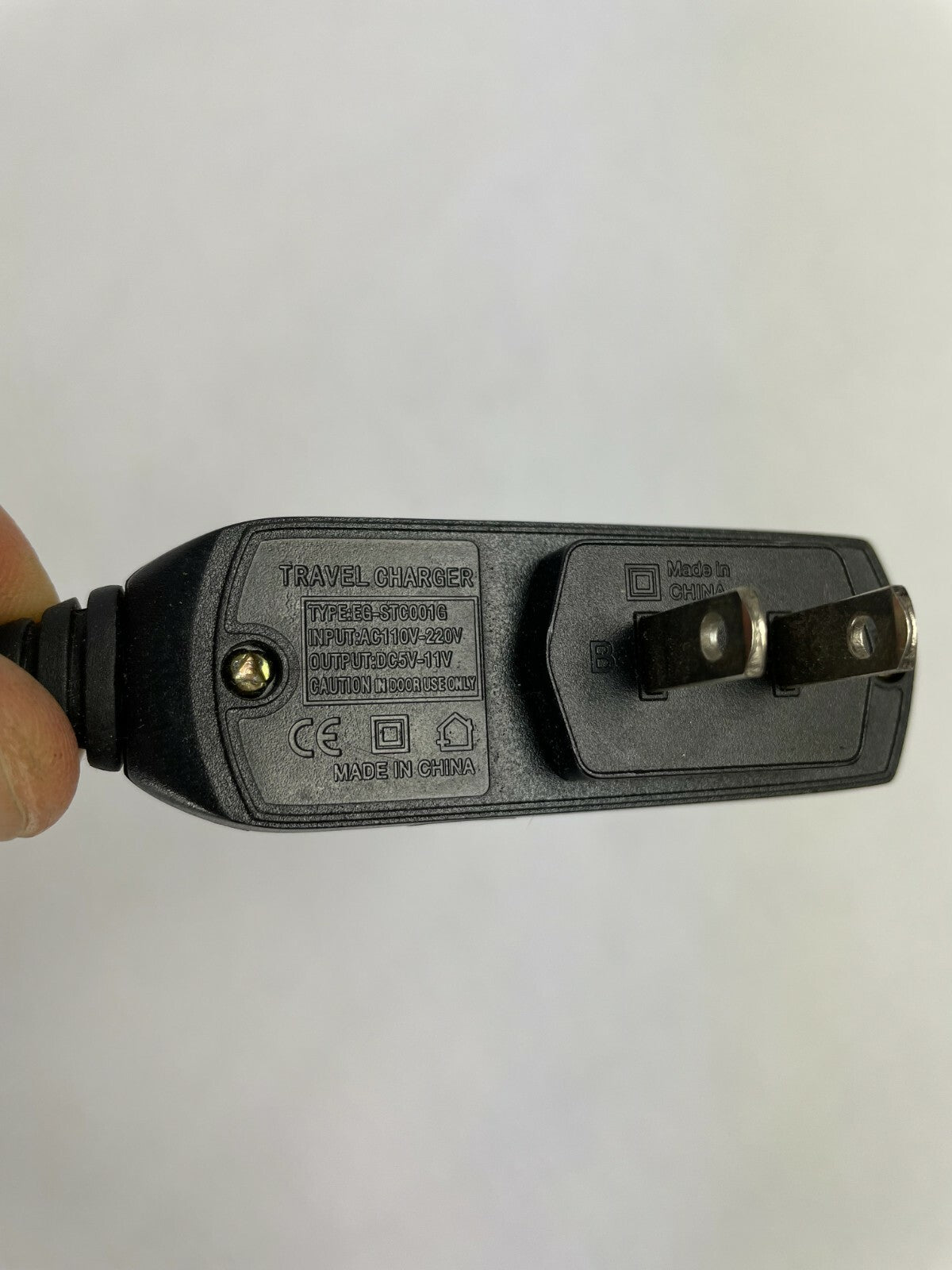 Genuine AC Adapter EG-STC001G Output 5 V - 11 V Power Supply Adapter A51