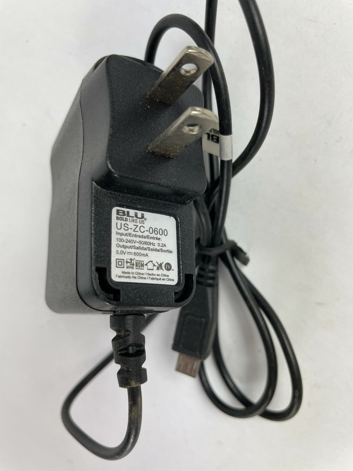 Genuine BLU US-ZC-0600 AC Adapter Output 5 V 600mA Power Supply Adapter A51