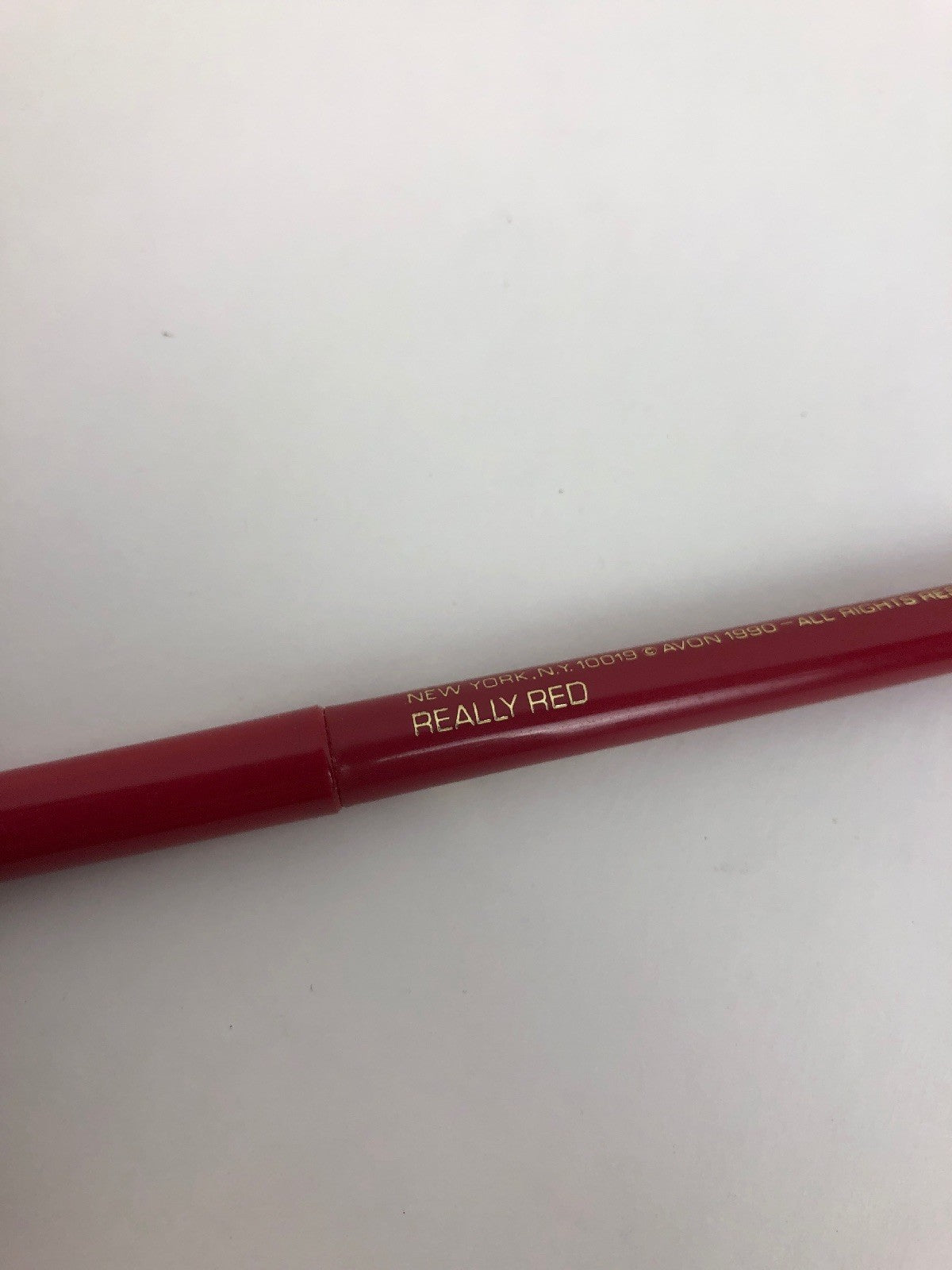 NOS AVON Color Glimmerstick For Lips * REALLY RED * Fast Free Shipping