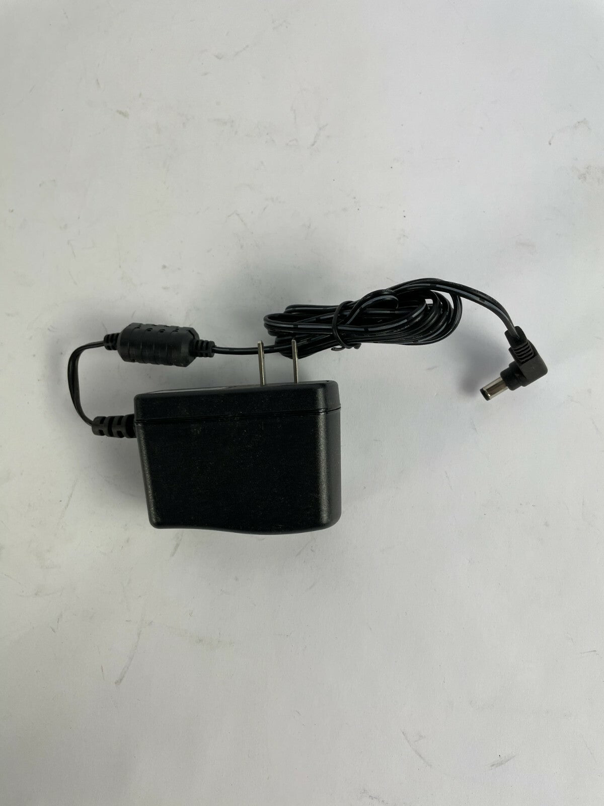 Genuine Jentec CF1805-B Output 5 V 3 A Power Supply Adapter A60