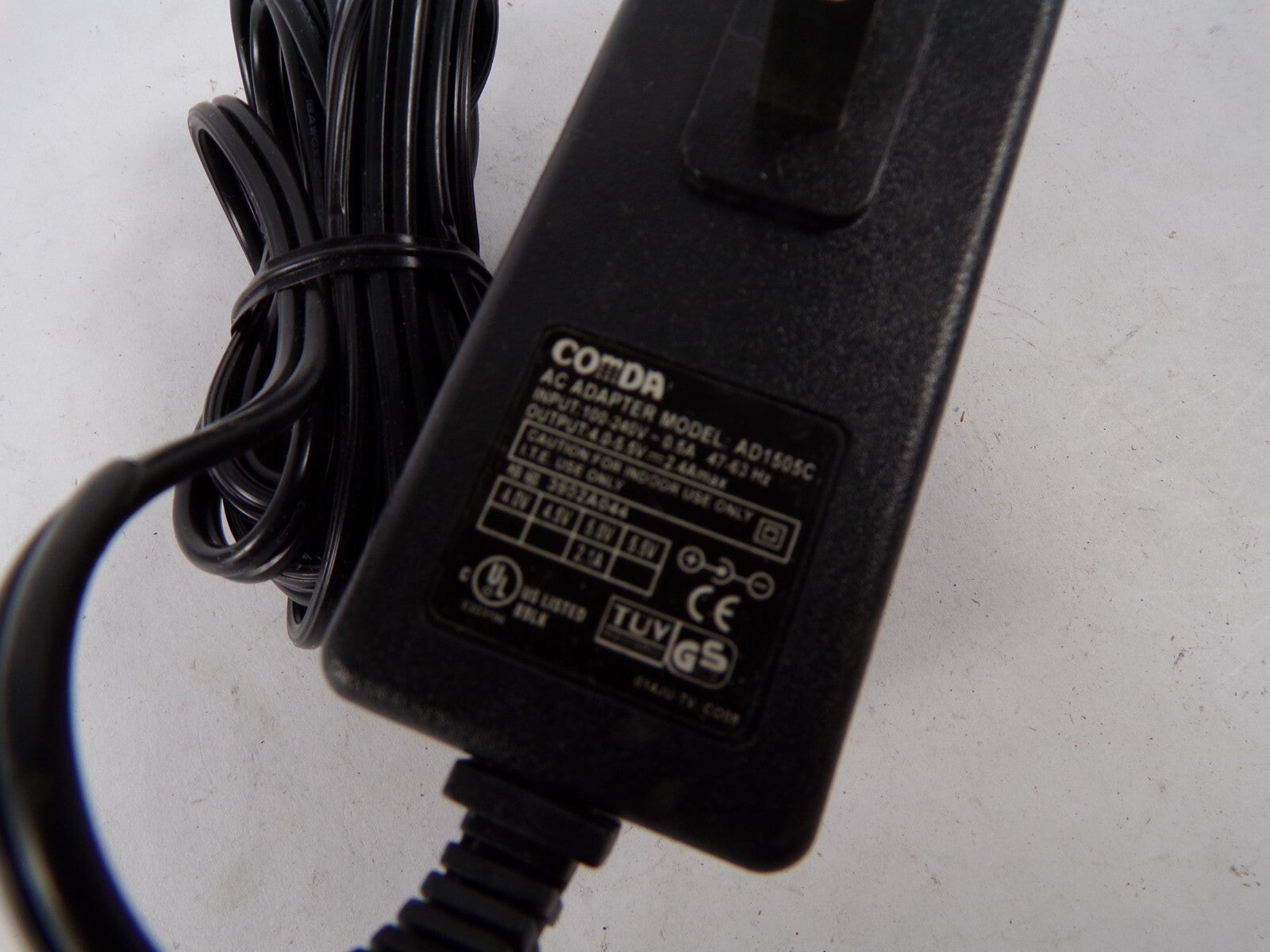 Geniue Cotda AD1505C Output 5 V 2.4 A Power Supply Adapter A85