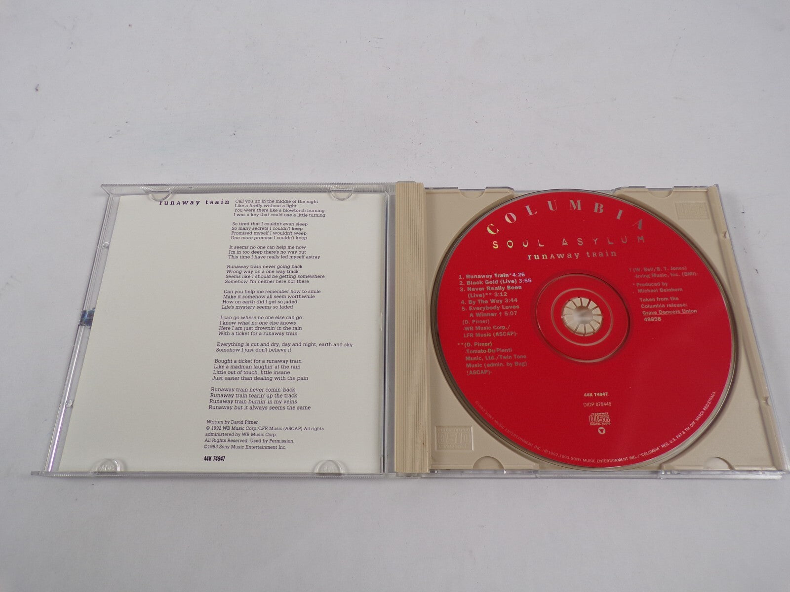 Soul Asylum RunAway Train By the Way Black Gold Live CD #40