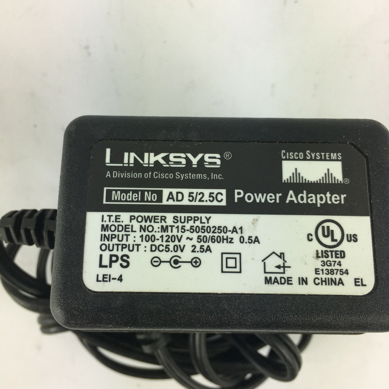 Genuine Linksys AD5/2.5C Output 5.0V 2.6A Power Supply Adapter A55