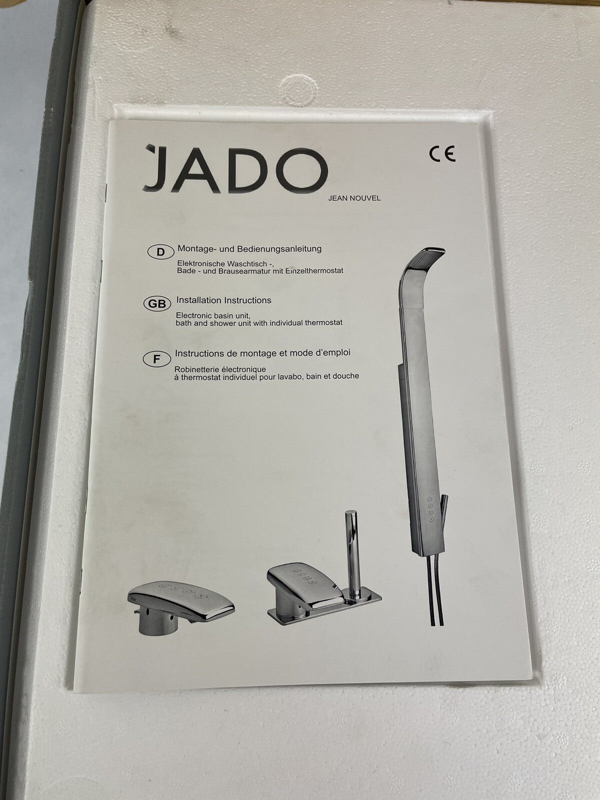 Jado Jean Nouvel 821/015/100 electronic bathtub mixer with pull-out spray polished chrome