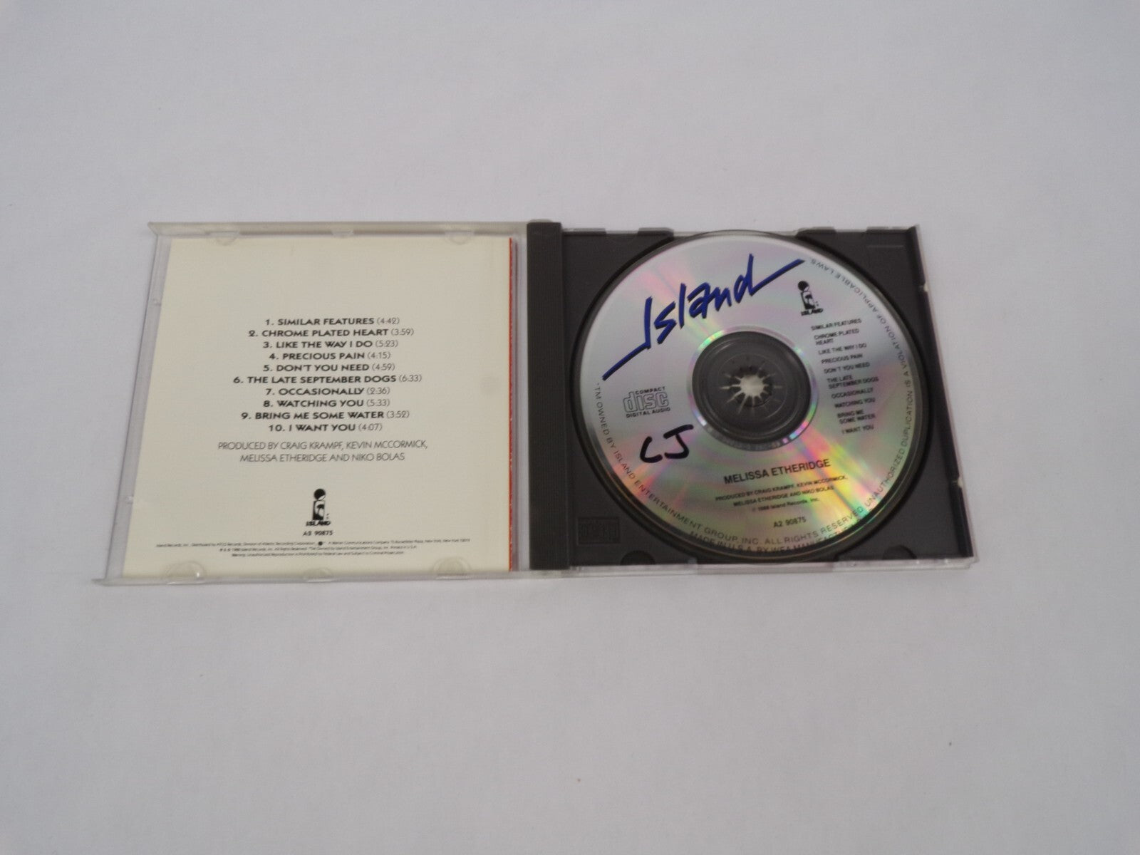 Melissa Etheridge Similar Features Chrome Plated Heart Occasionally CD#63