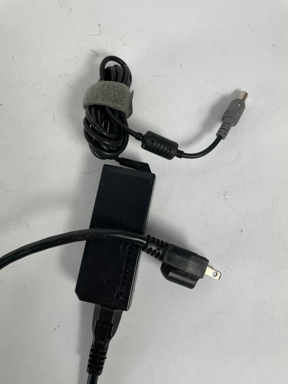 Genuine Lenovo 42T4416 Adapter Output 20 V 3.25 A Power Supply Adapter A53