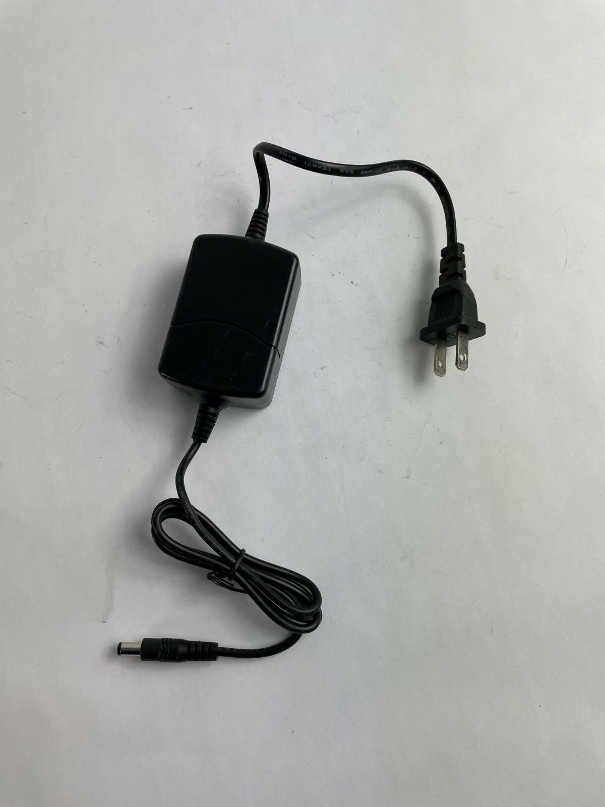 Genuine AC Adapter WN0812-C Output 12 V 1 A Power Supply Adapter A86