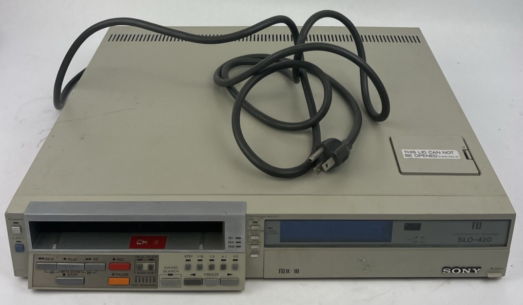 OEM Sony Betamax SLO 420 Industrial Videocassette Recorder - UNTESTED FOR PARTS