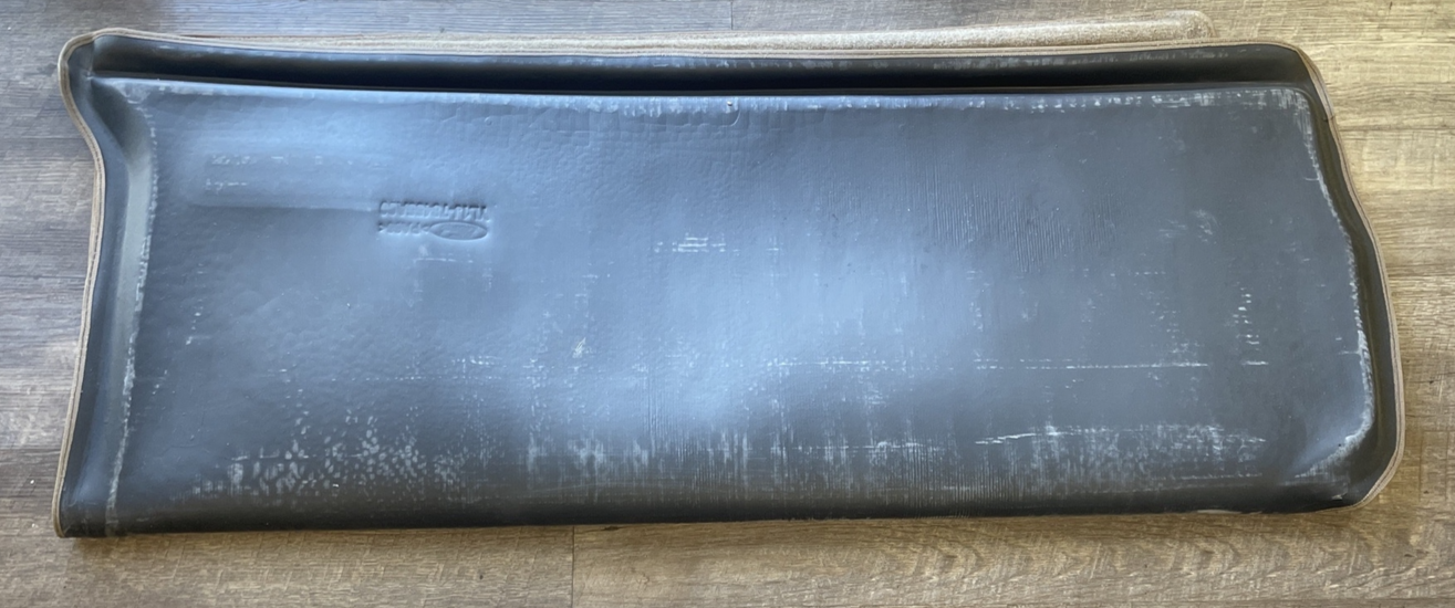NOS 2000-2002 Lincoln Navigator Rear Floor Carpet Cargo Mat Medium Parchment