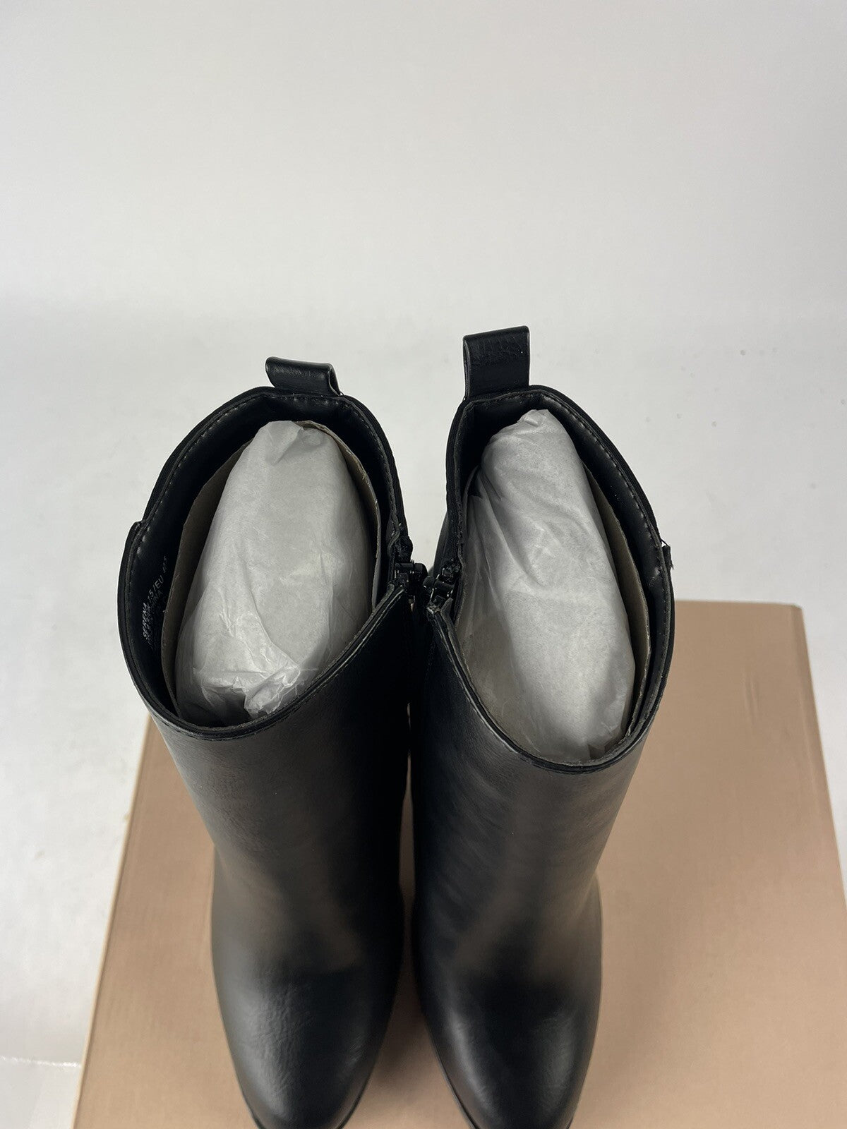 Just Fab Serena Black Caviar Block Heeled Booties New Women's Size 9.5