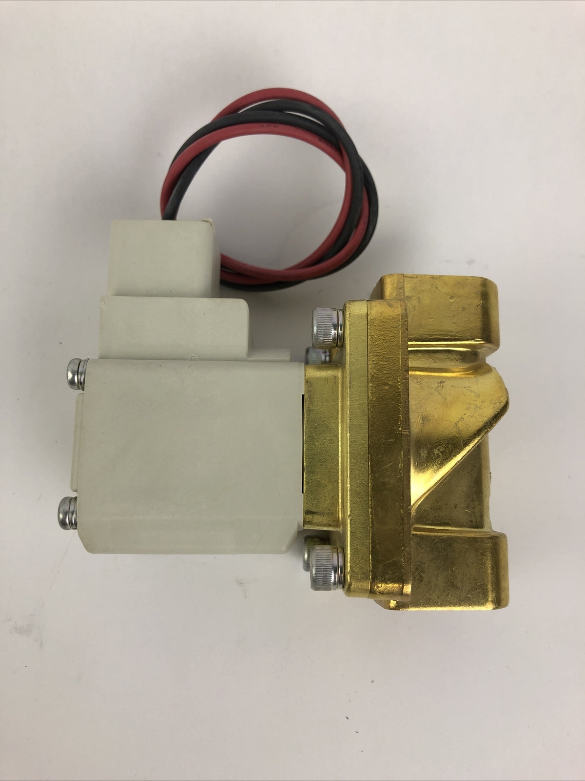 SMC JAPAN VXZ240FSB Valve (BRAND NEW) Please review Images for details