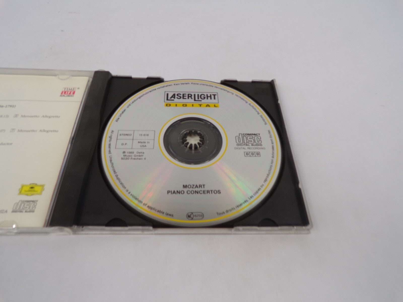Mozart Molto Allegro Andante Con Moto Menuetto: Allegretto Allegro Assai CD#70