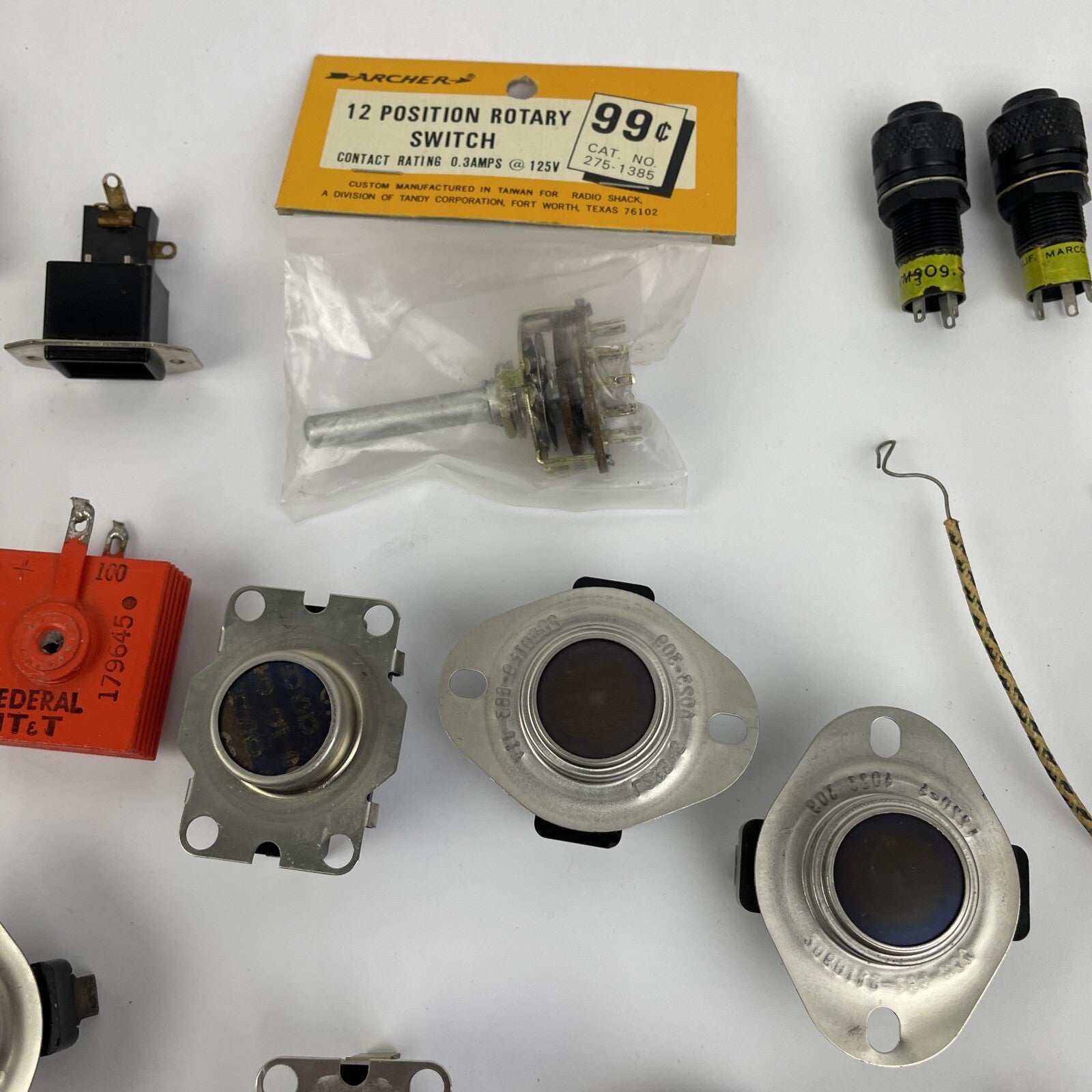 Huge Lot KLIXON Limit Switches Cessna Instrument Panel Parts Sprague RCA + LOOK
