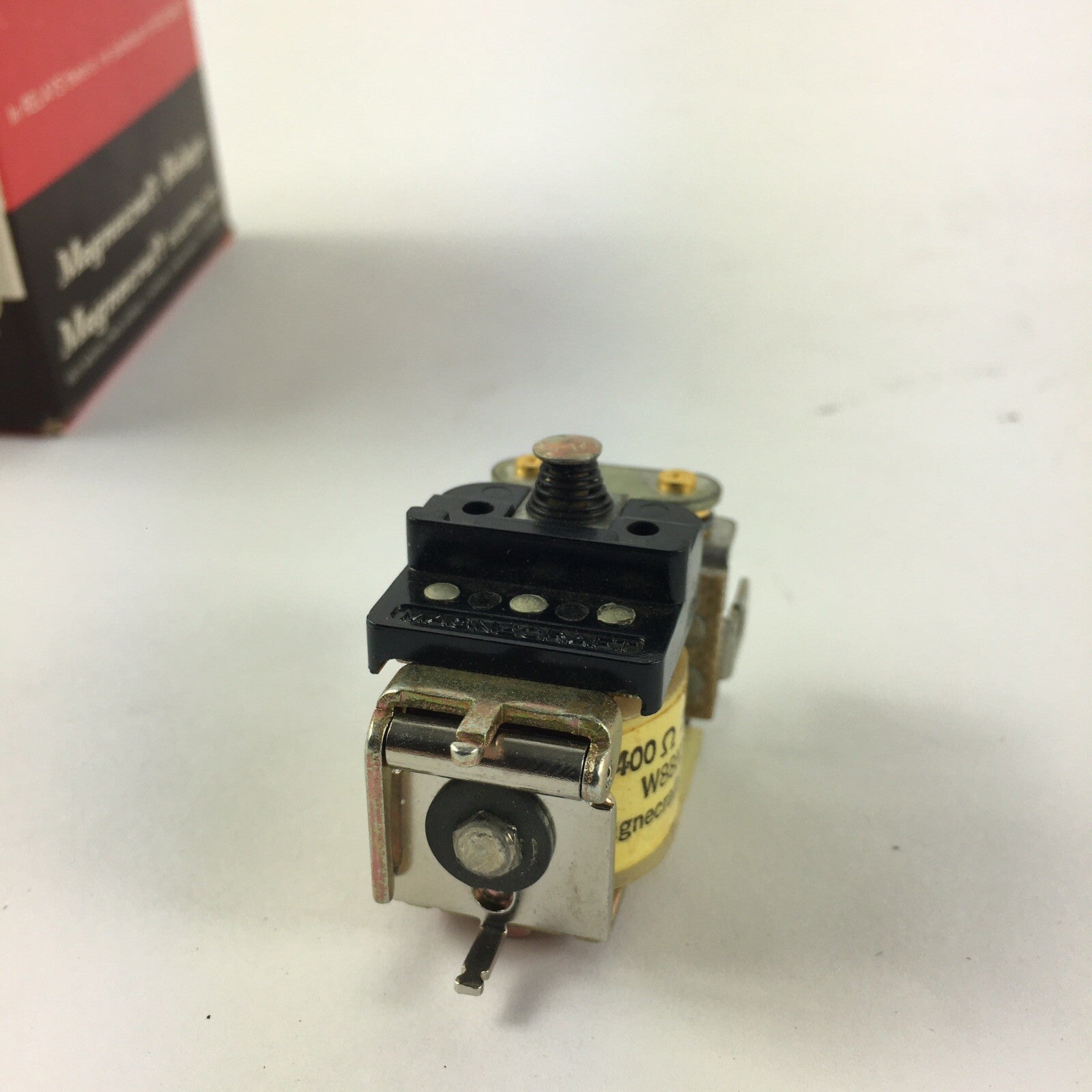 MAGNECRAFT RELAYS RELAY W88KDX-3 - 400 OHM 24VDC RELAY