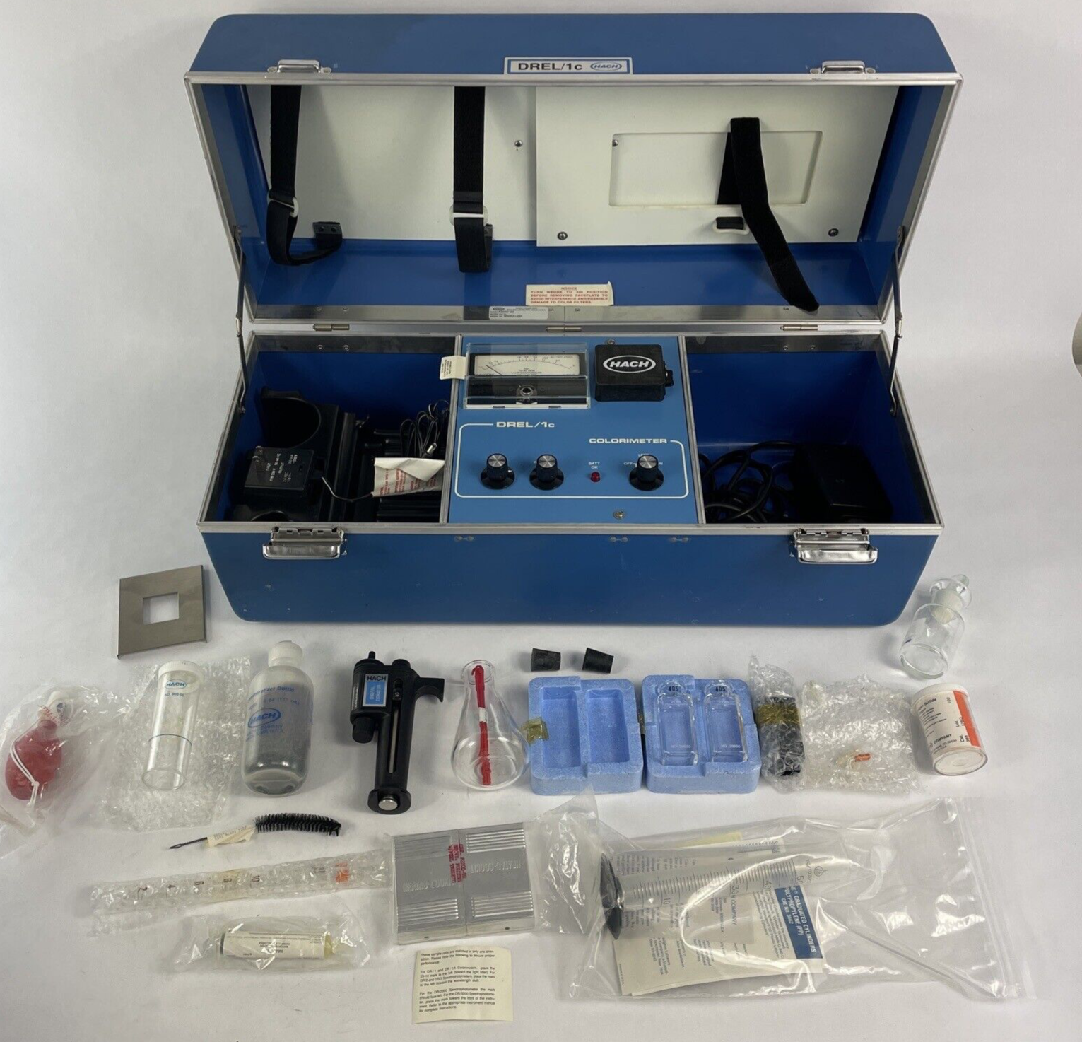 Hach DREL/1c Colorimeter 43000-00 W/ Digital Titrator, Accessories & Case - LOOK
