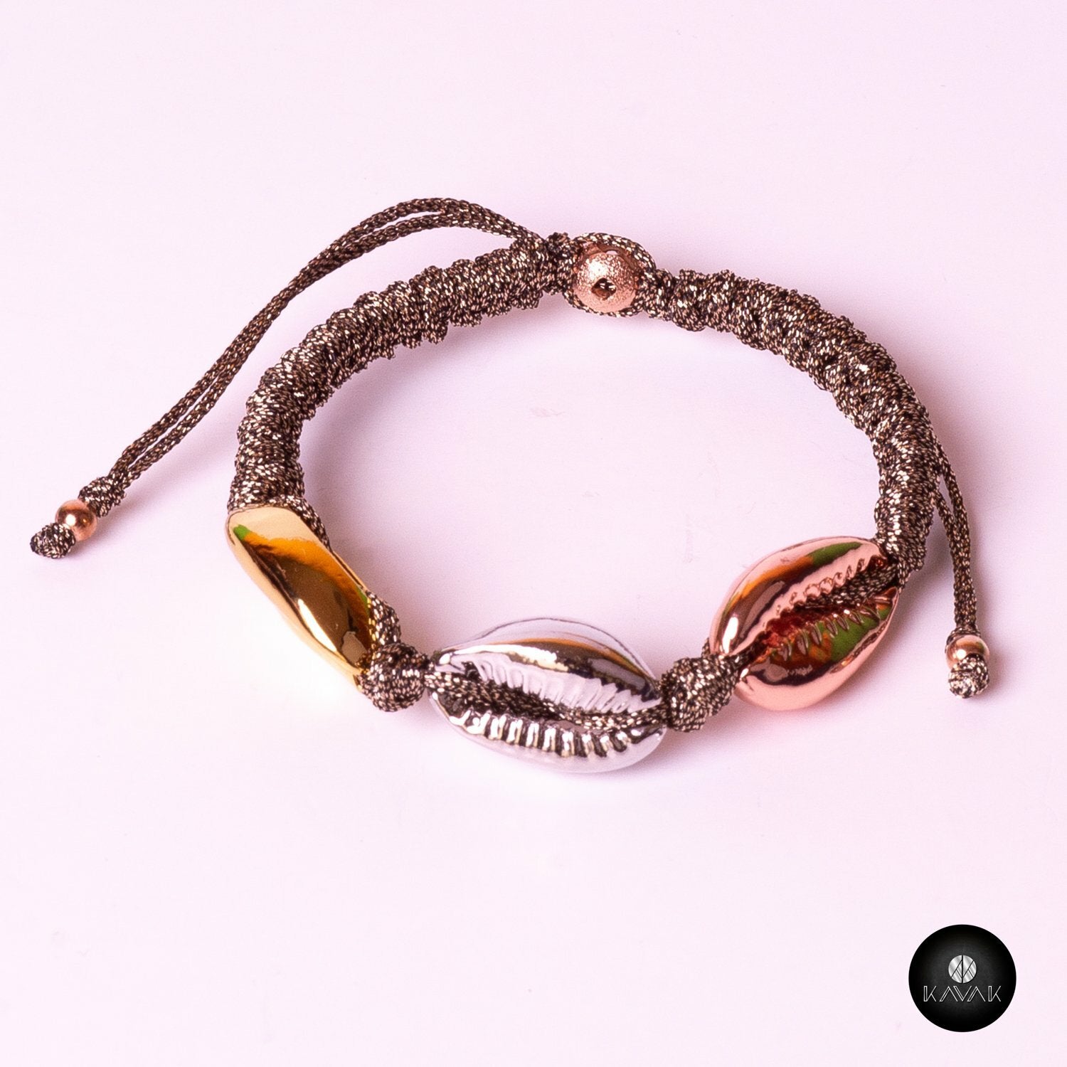 Kavak - Handmade Gold Plated Shells (Grey Color) Adjustable Women's Bracelet
