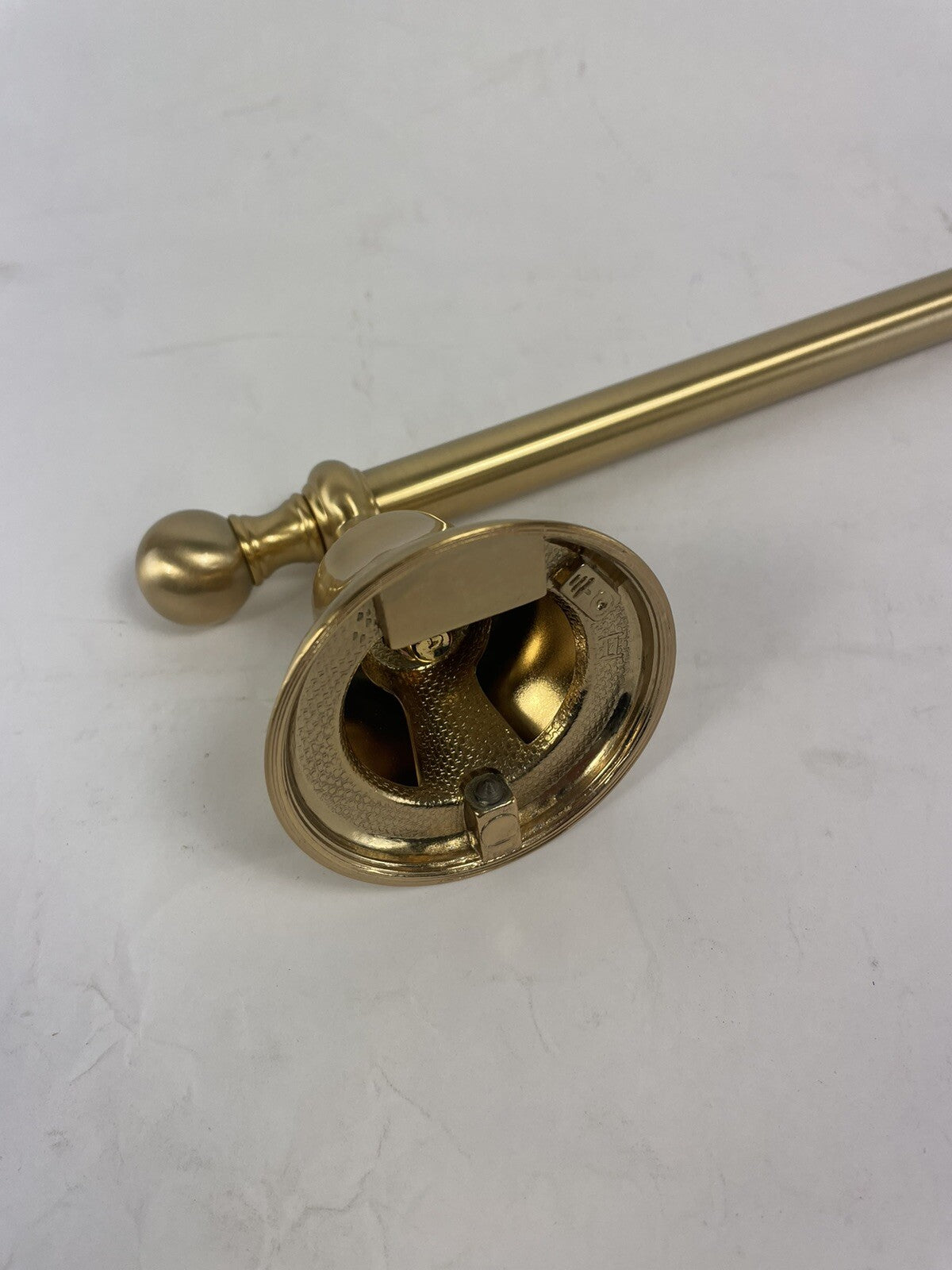 Jado Towel Bar 18” new classic Bathroom Towel Holder Wall Mounted Bronze
