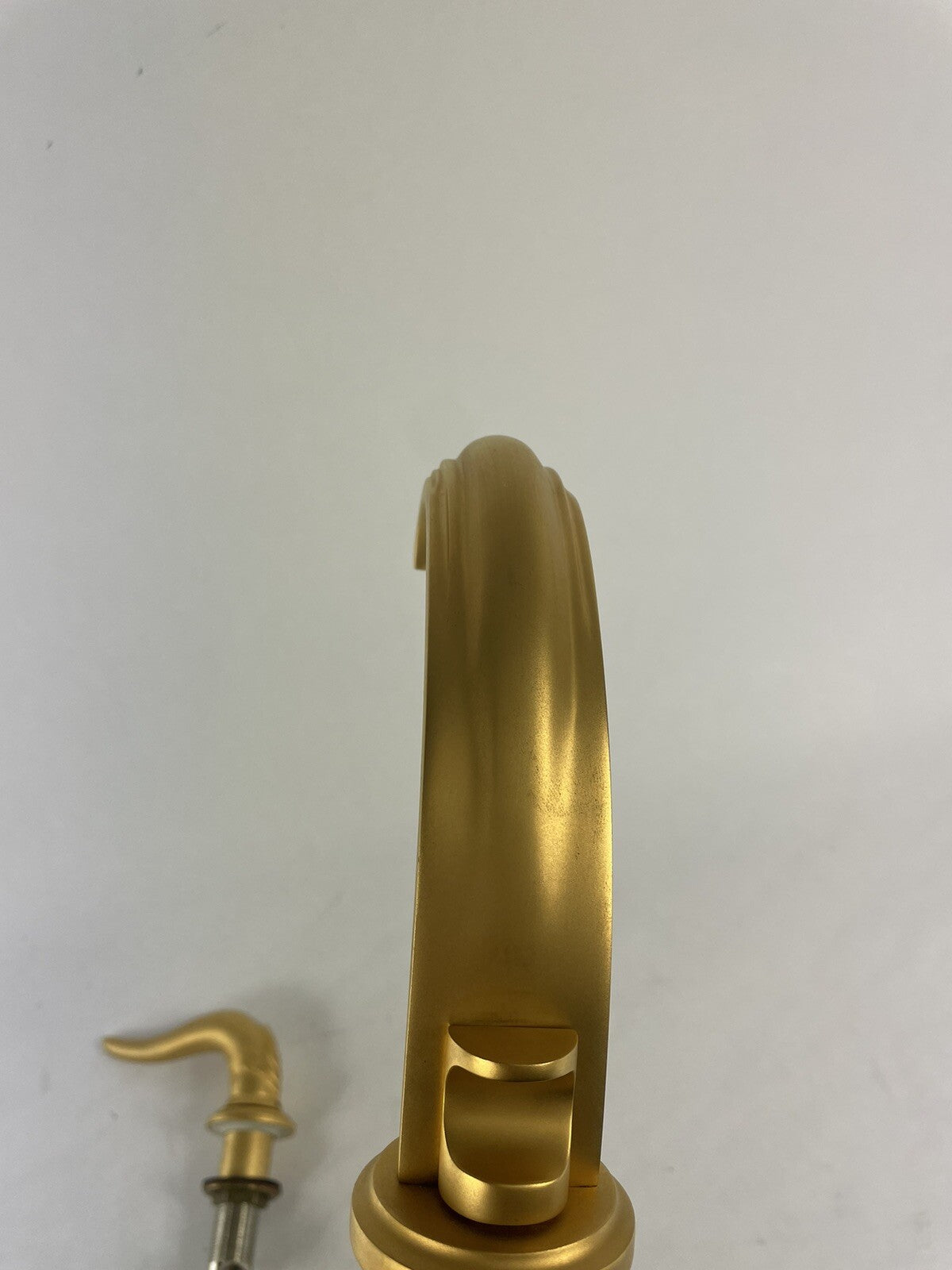 THG Paris GOLD Prestige bathroom fittings handle faucet Italian horns MSRP $3500