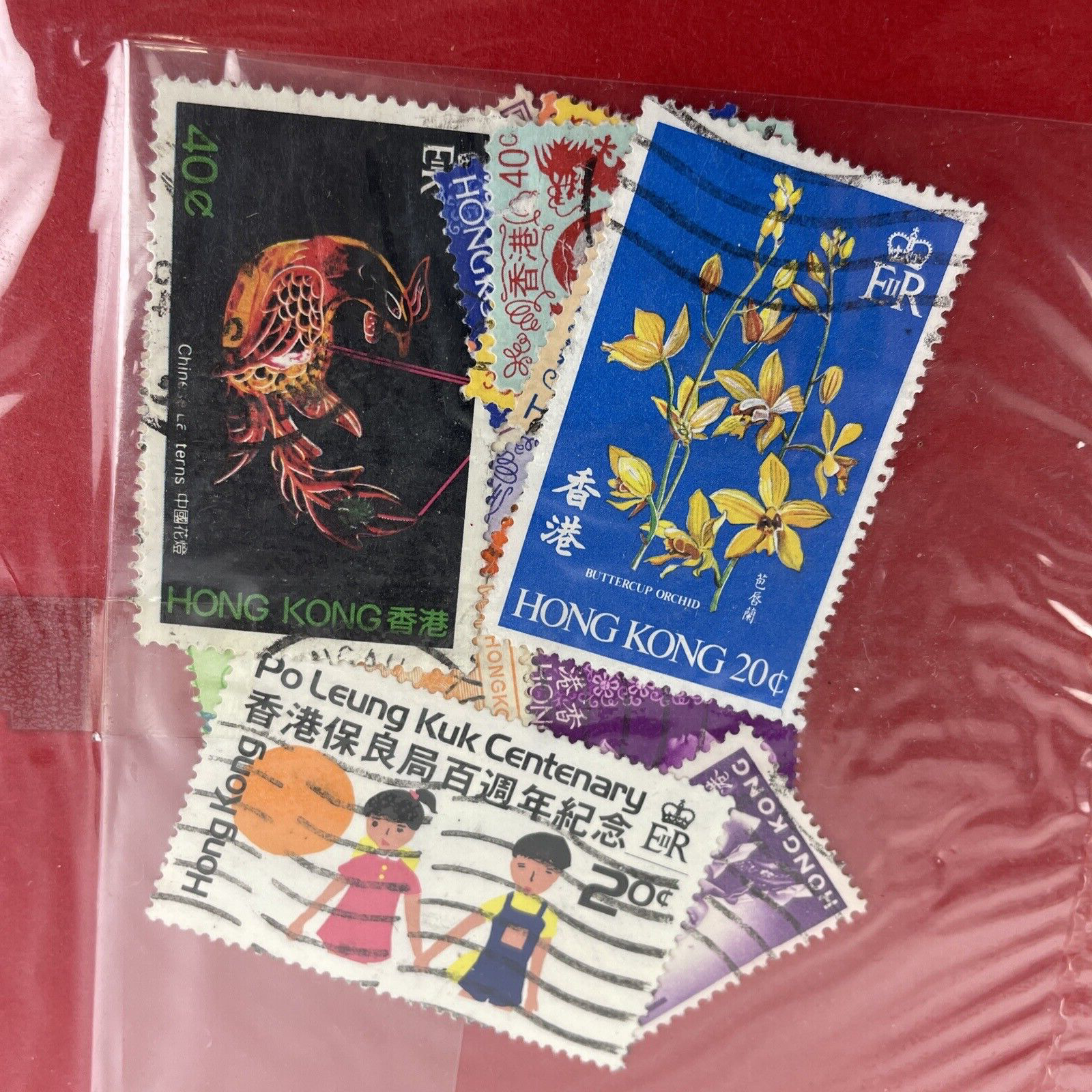 HONG KONG LOT OF 25+ DIFFERENT QV REVENUE STAMPS MIX - LOOK