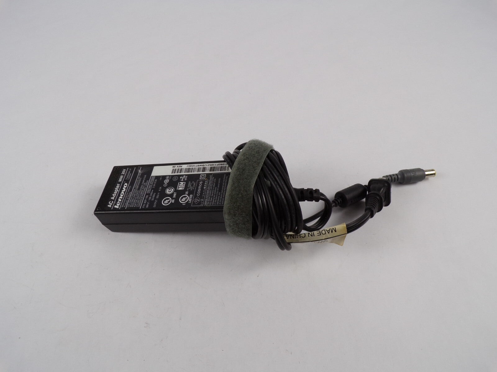 Genuine Lenovo AC Adapter 42T5000 Output 20 V 4.5 A Power Supply Adapter A00
