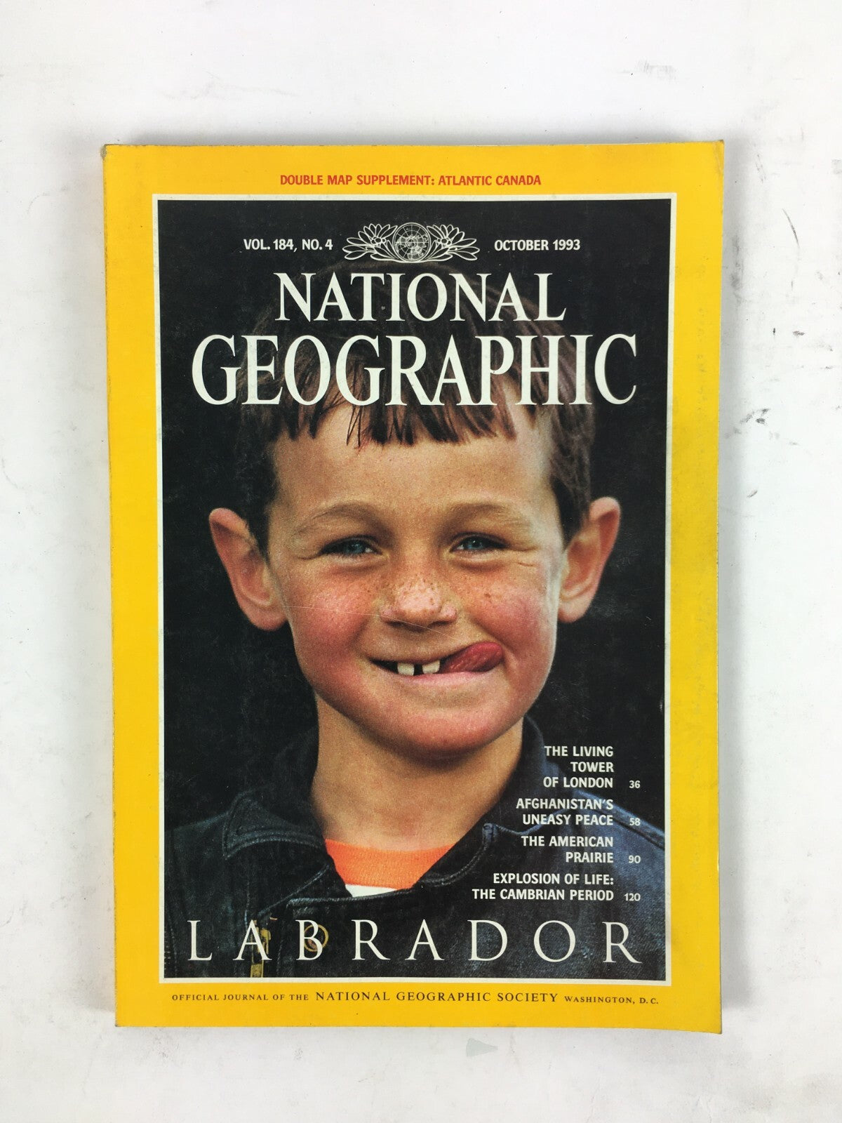 October 1993 National Geographic Magazine Labrador The Living Tower of London