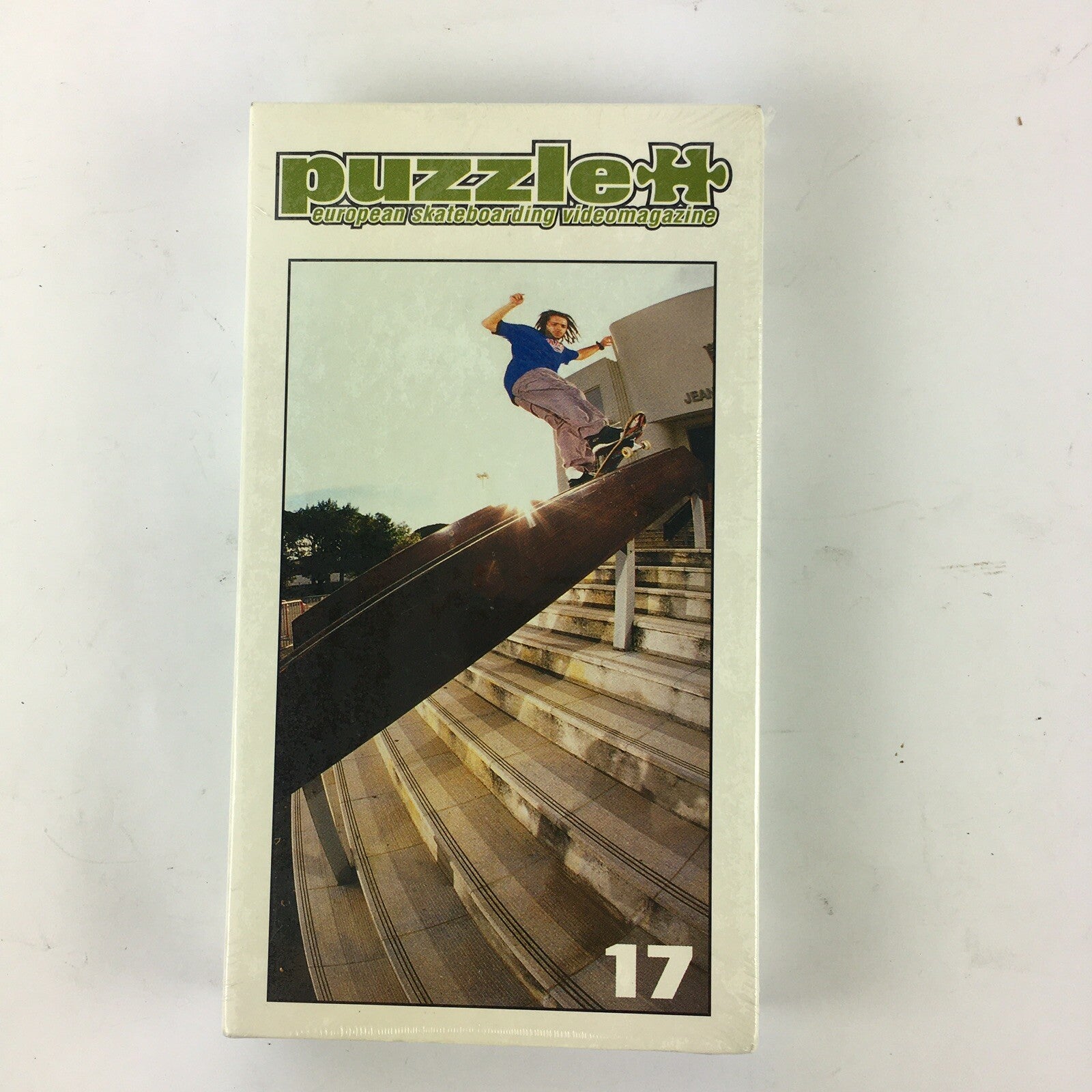 Puzzle European Skateboarding Videomagazine Issue 17 VHS tested in excellent condition.